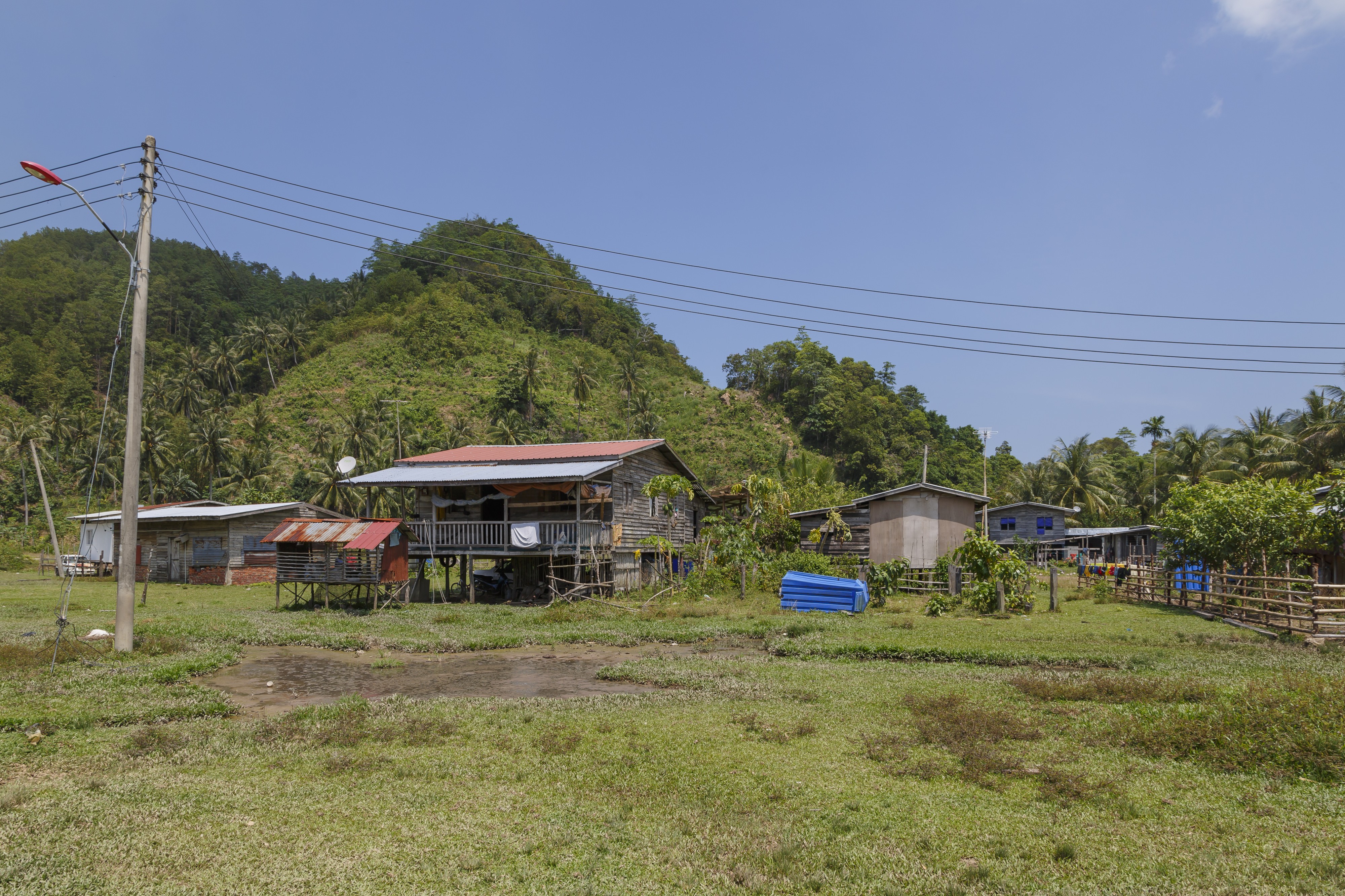 Longgom Kecil, Sabah Residential-buildings-02