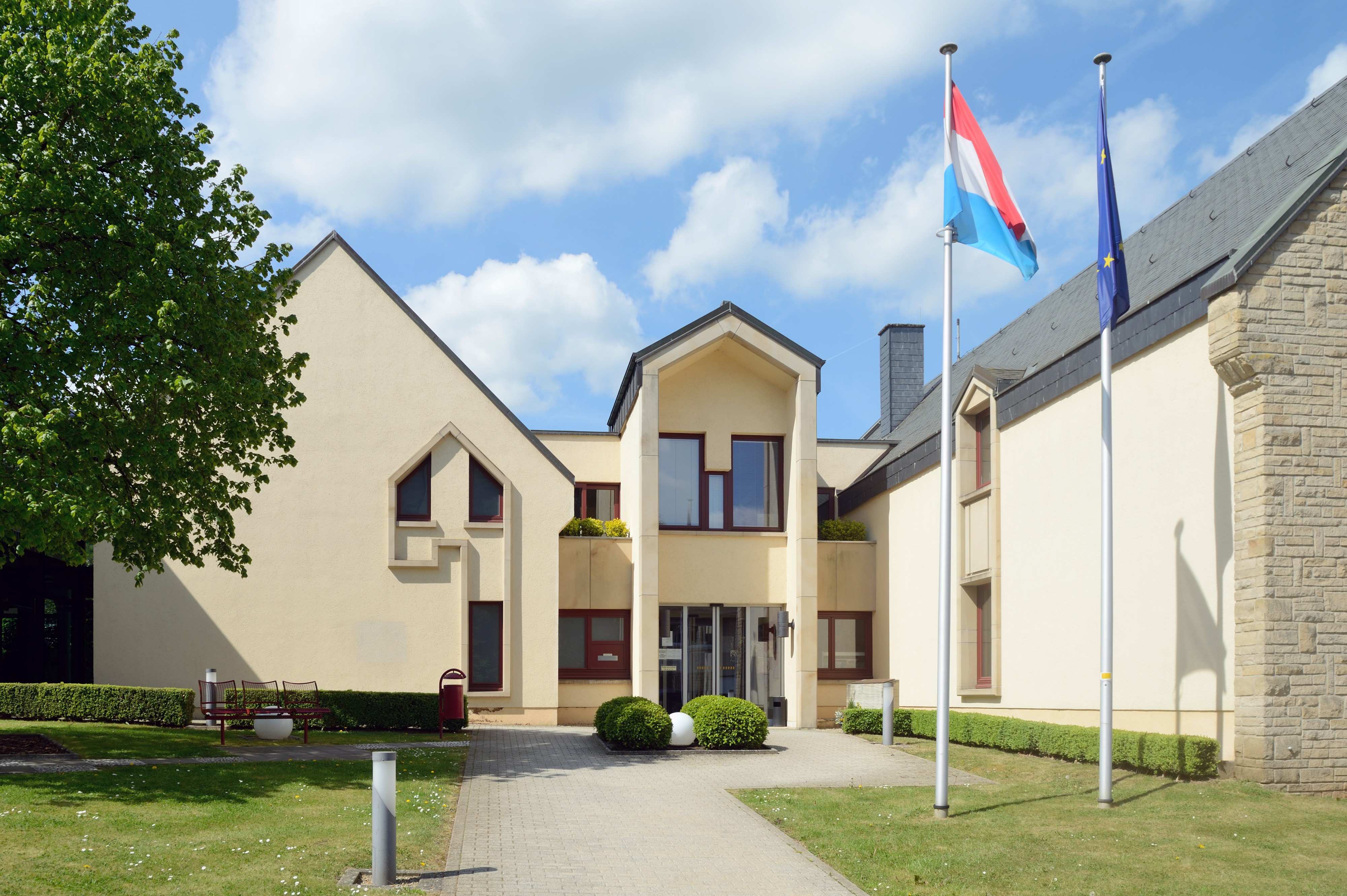 Luxembourg Steinsel townhall 2014