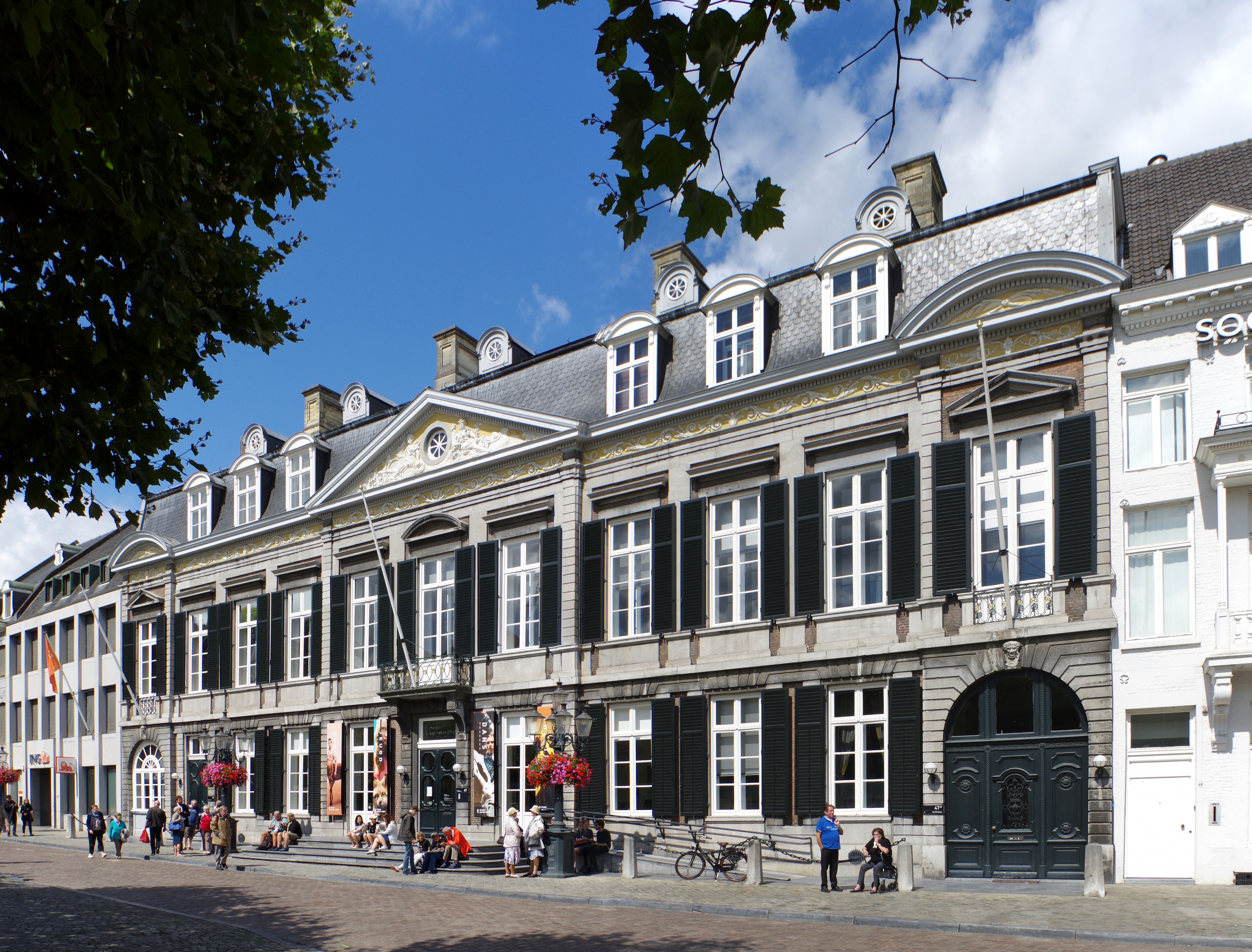 Maastricht Theater Vrijthof 46 BW 2017-08-19 12-51-27