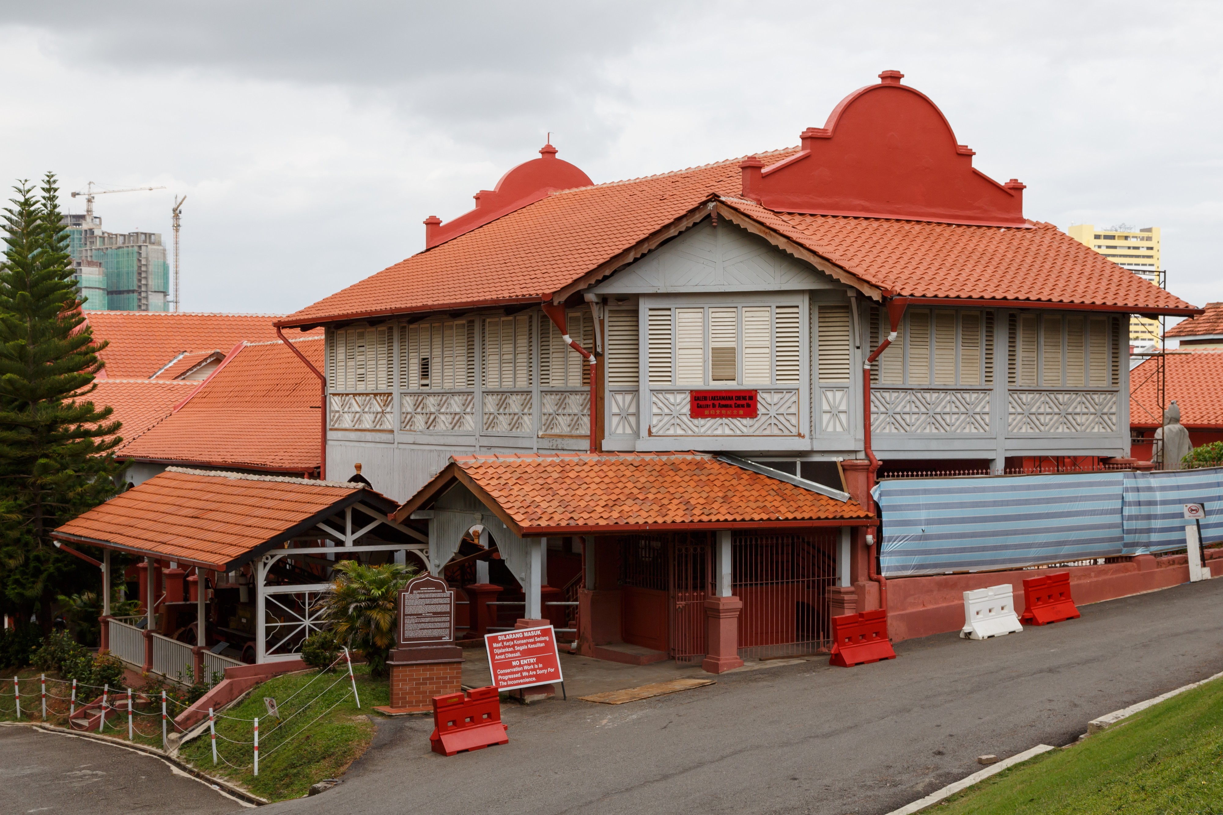 Melaka Malaysia Stadthuys-01