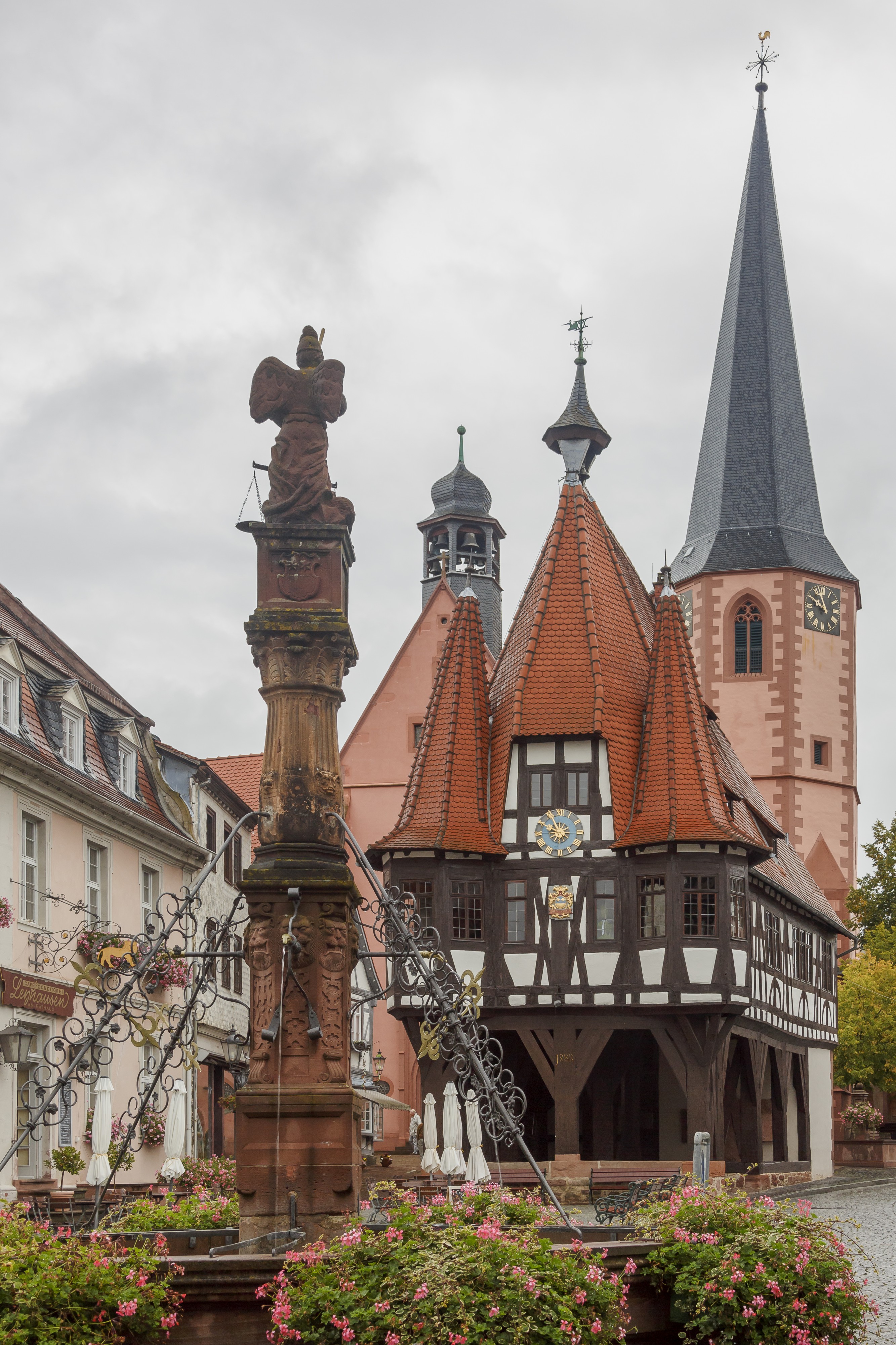 Michelstadt Germany Historisches-Rathaus-Michelstadt-01