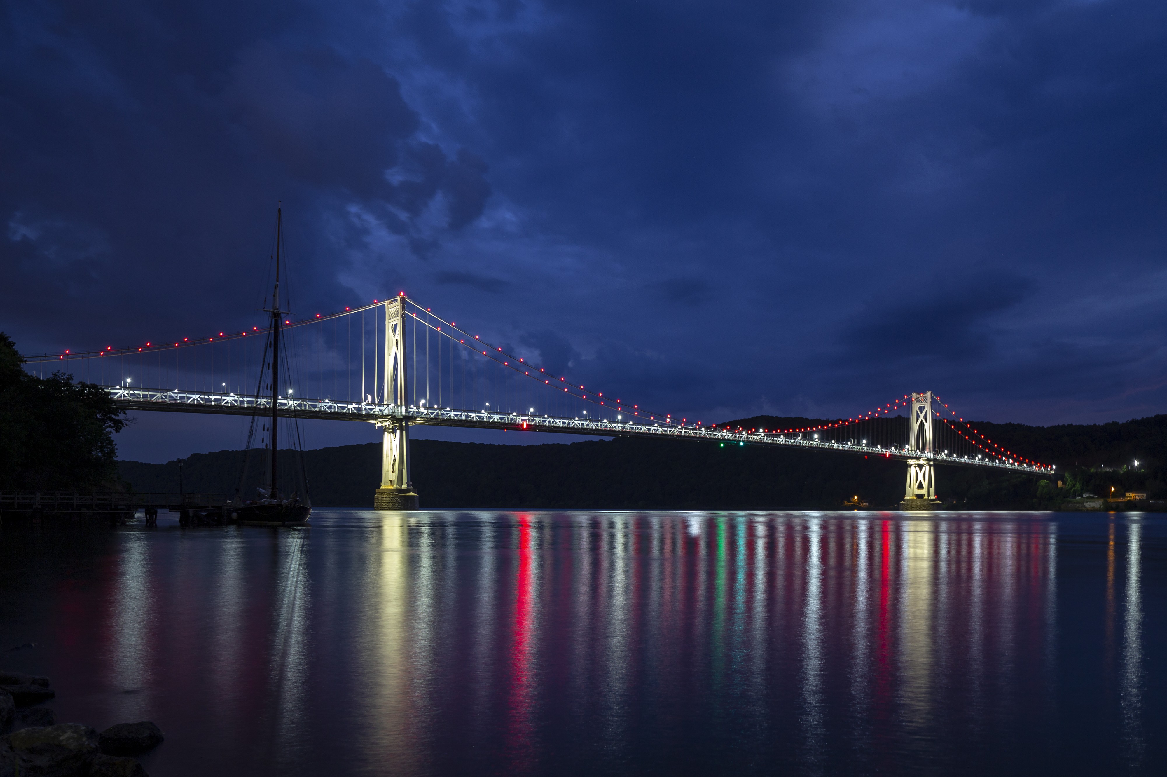 Mid-Hudson Bridge night NY2