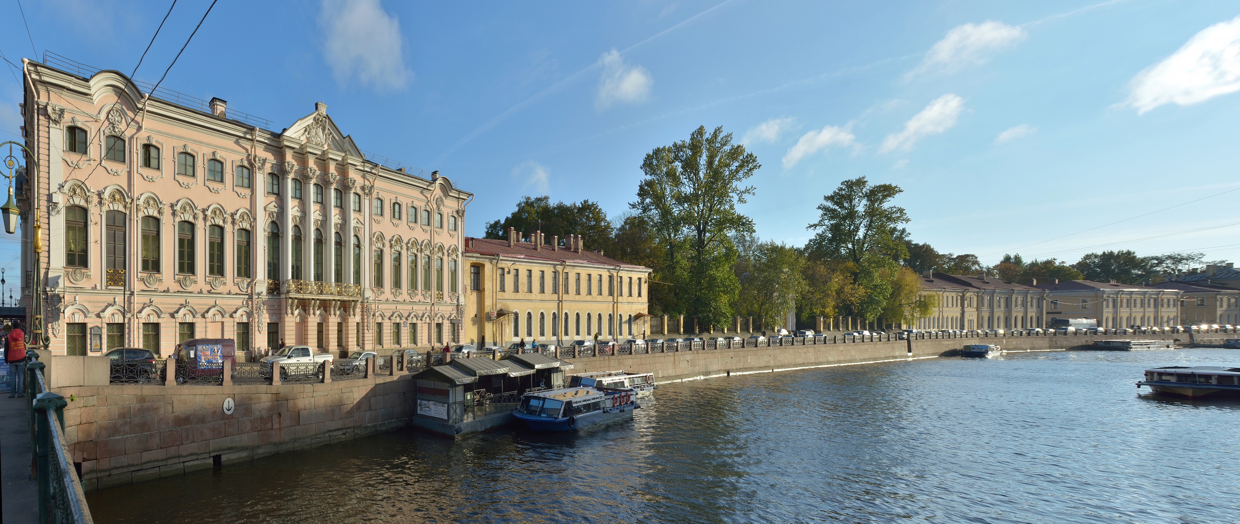 Moyka river in Saint Petersburg view south from Green bridge