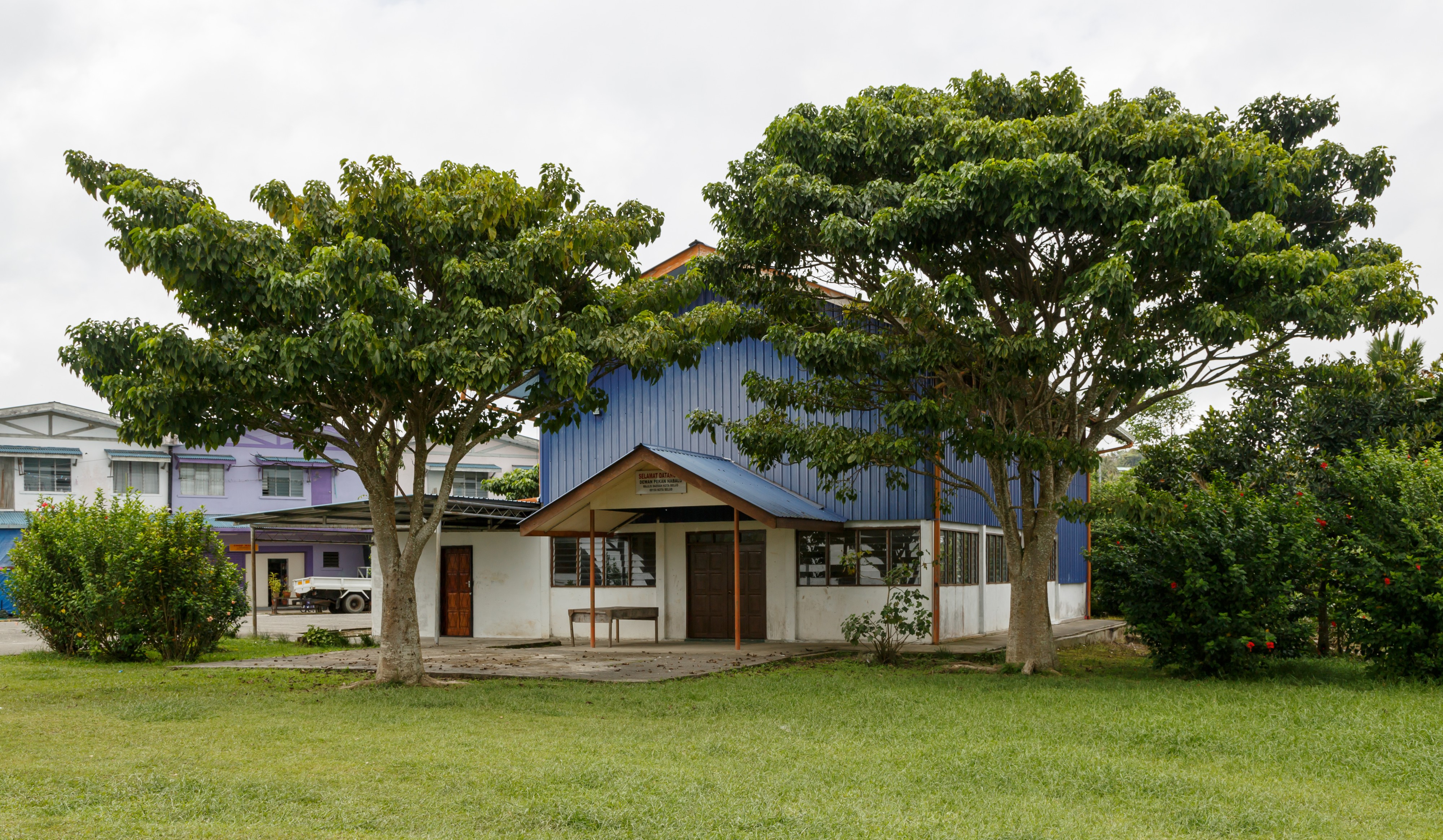 Nabalu Sabah Dewan-Pekan-Nabalu-02