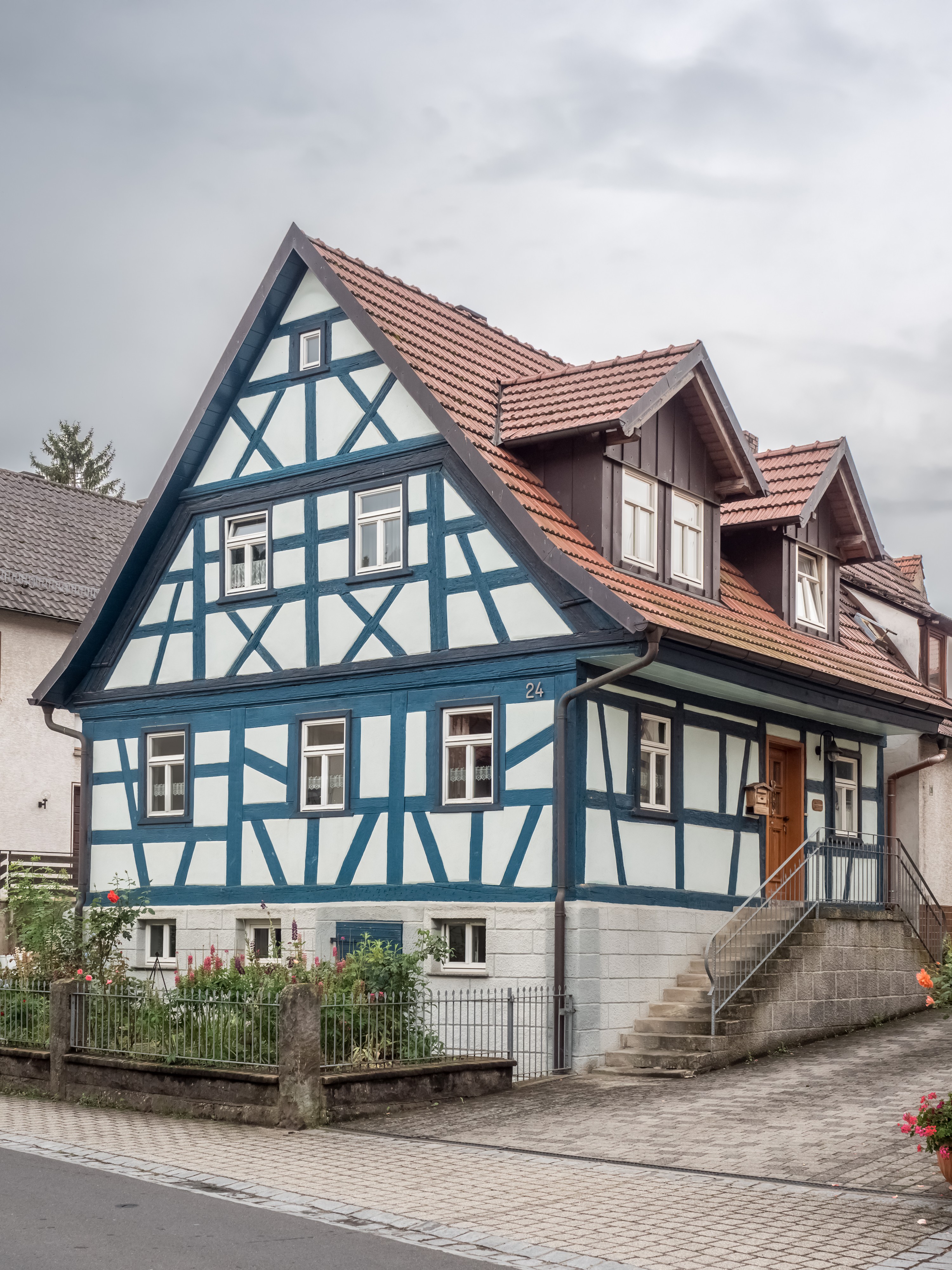 Neubrunn Fachwerkaus 17RM4304-PSD