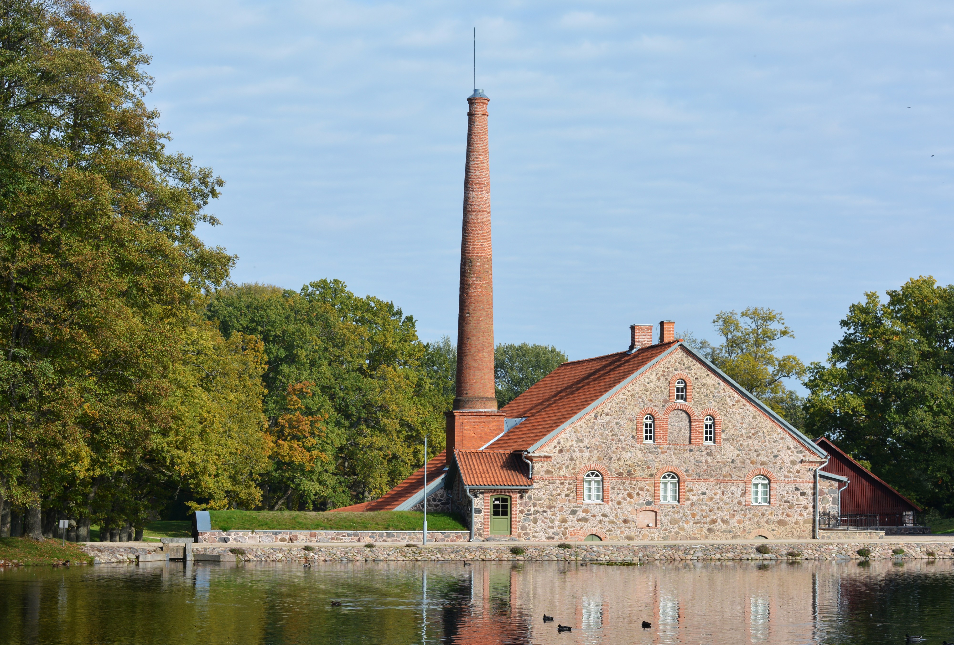 Olustvere mõisa viinavabrik, 19.-20.saj.a*