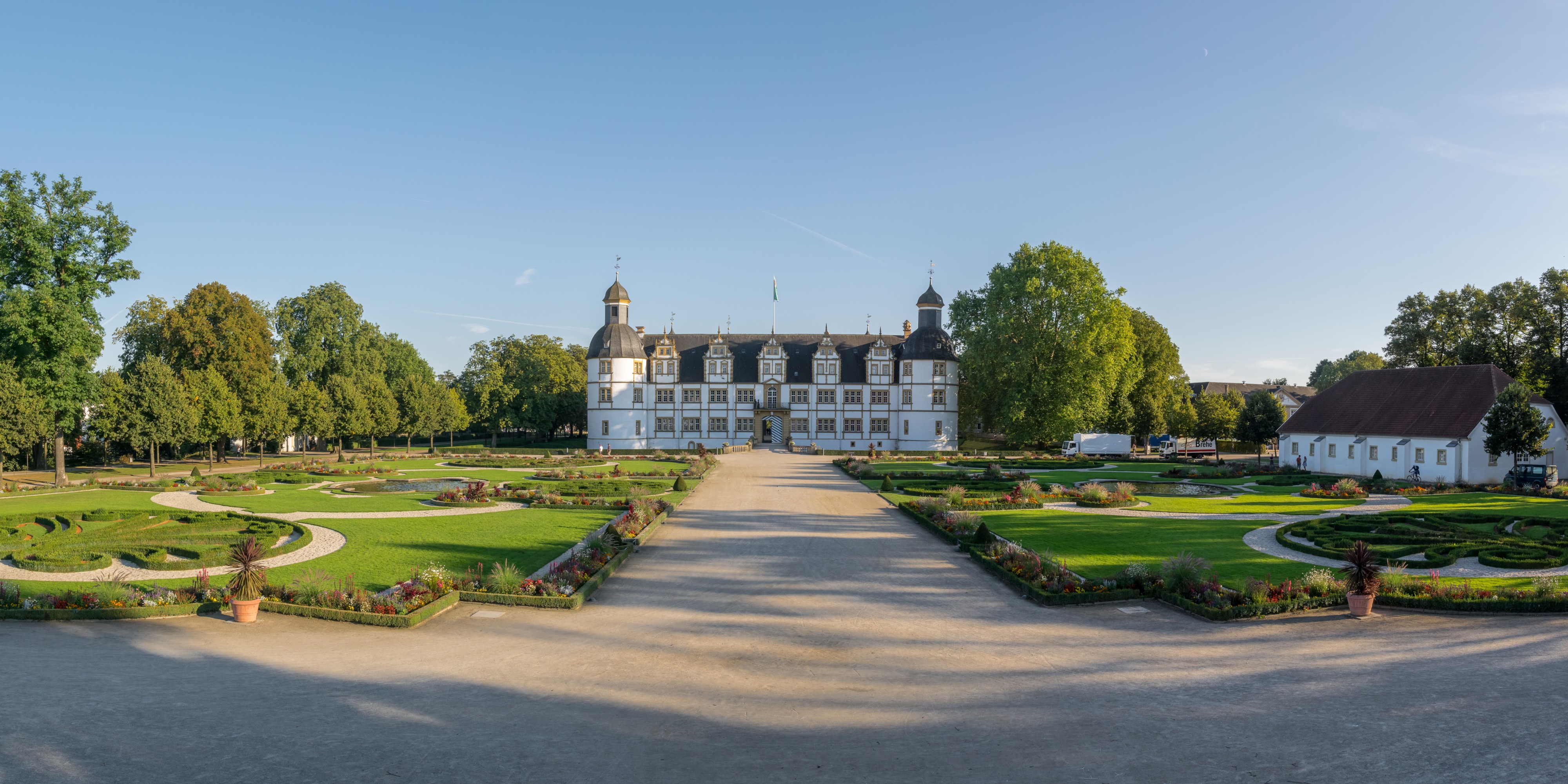 Paderborn - 2016-09-07 - Schloss Neuhaus (002)