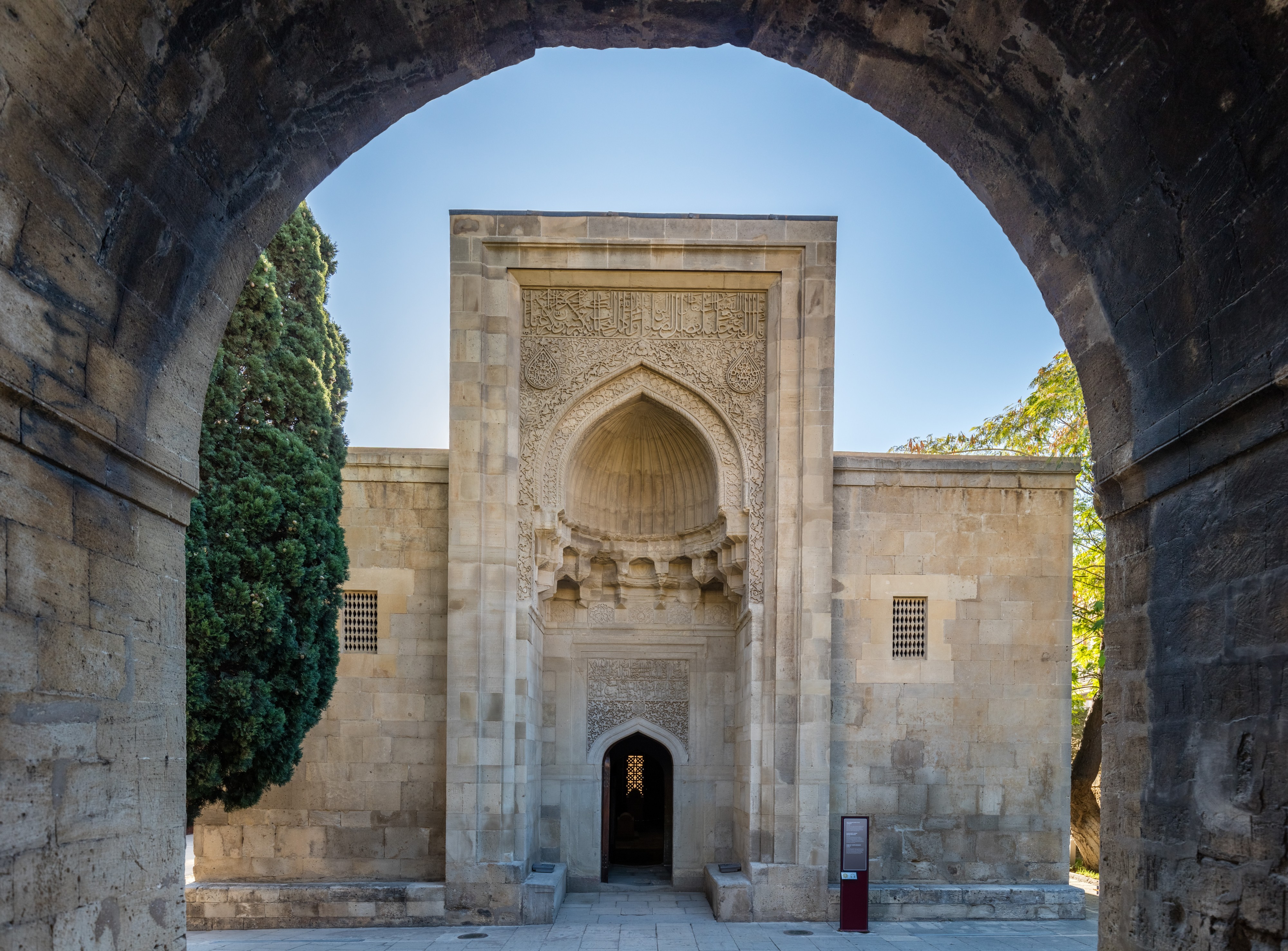 Palacio de los Shirvanshah, Baku, Azerbaiyán, 2016-09-26, DD 162-164 HDR