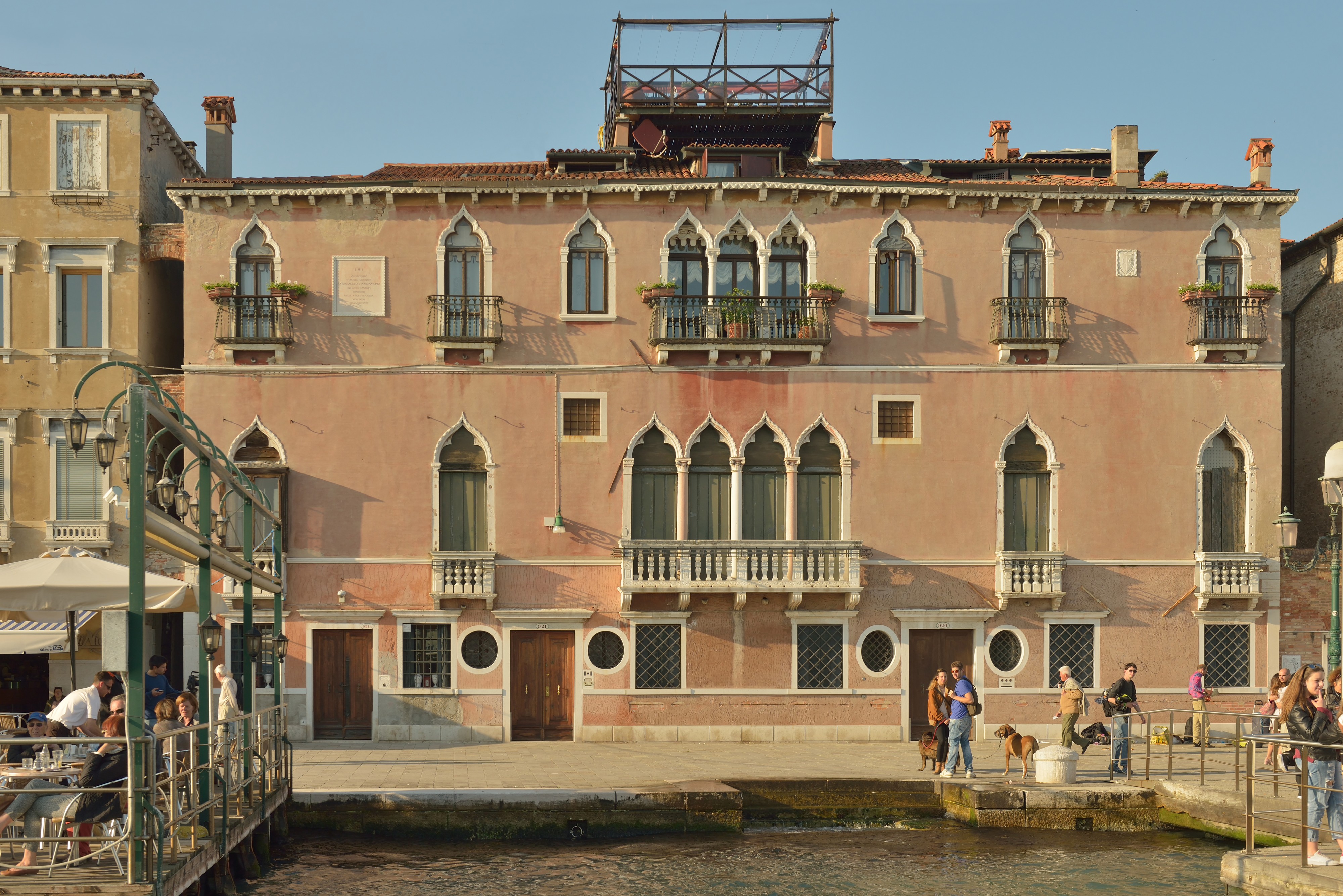 Palazzo Fondamenta Zattere 919-922 Canale Giudecca Venezia