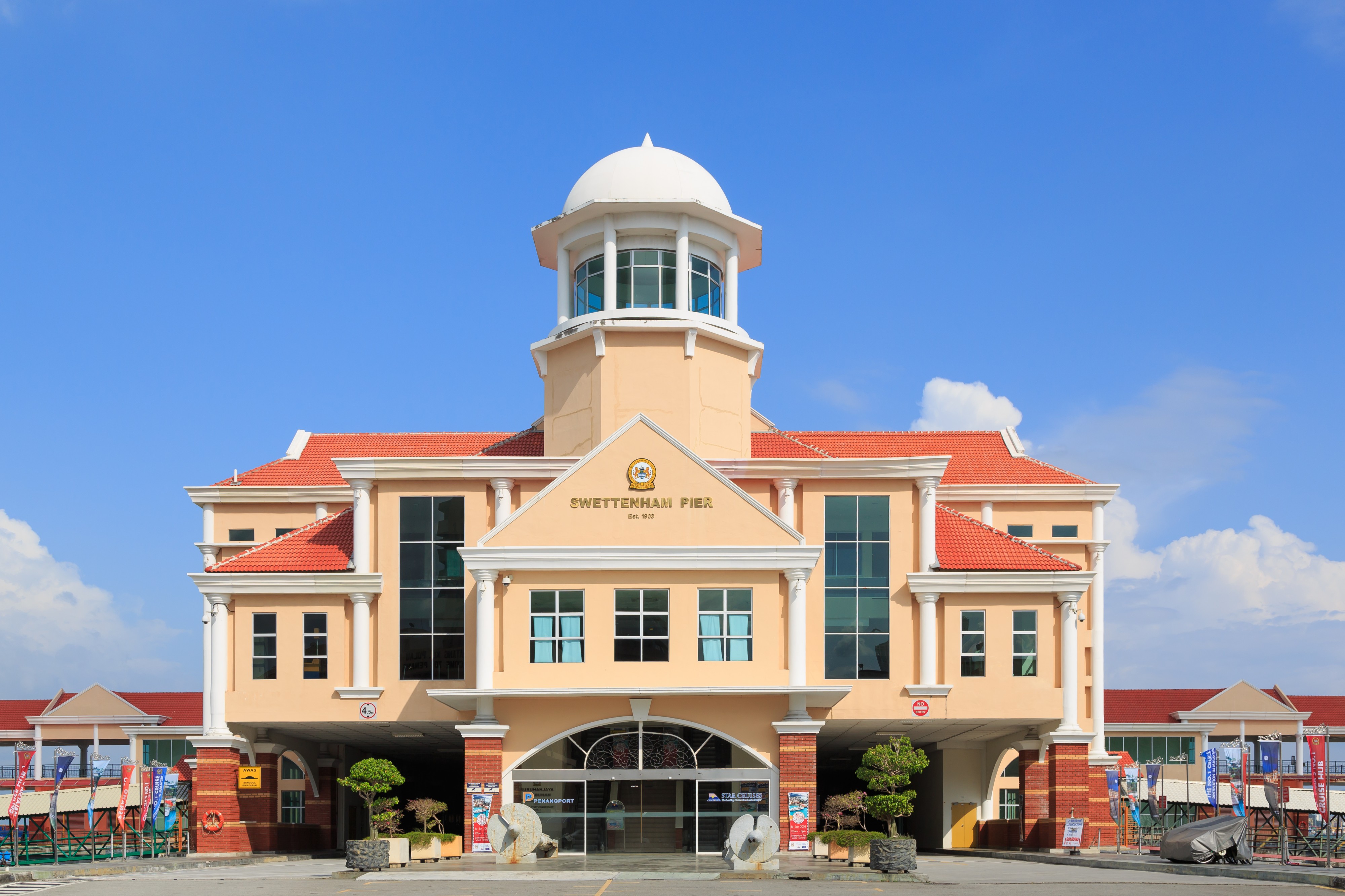 Penang Malaysia Swettenham-Pier-01