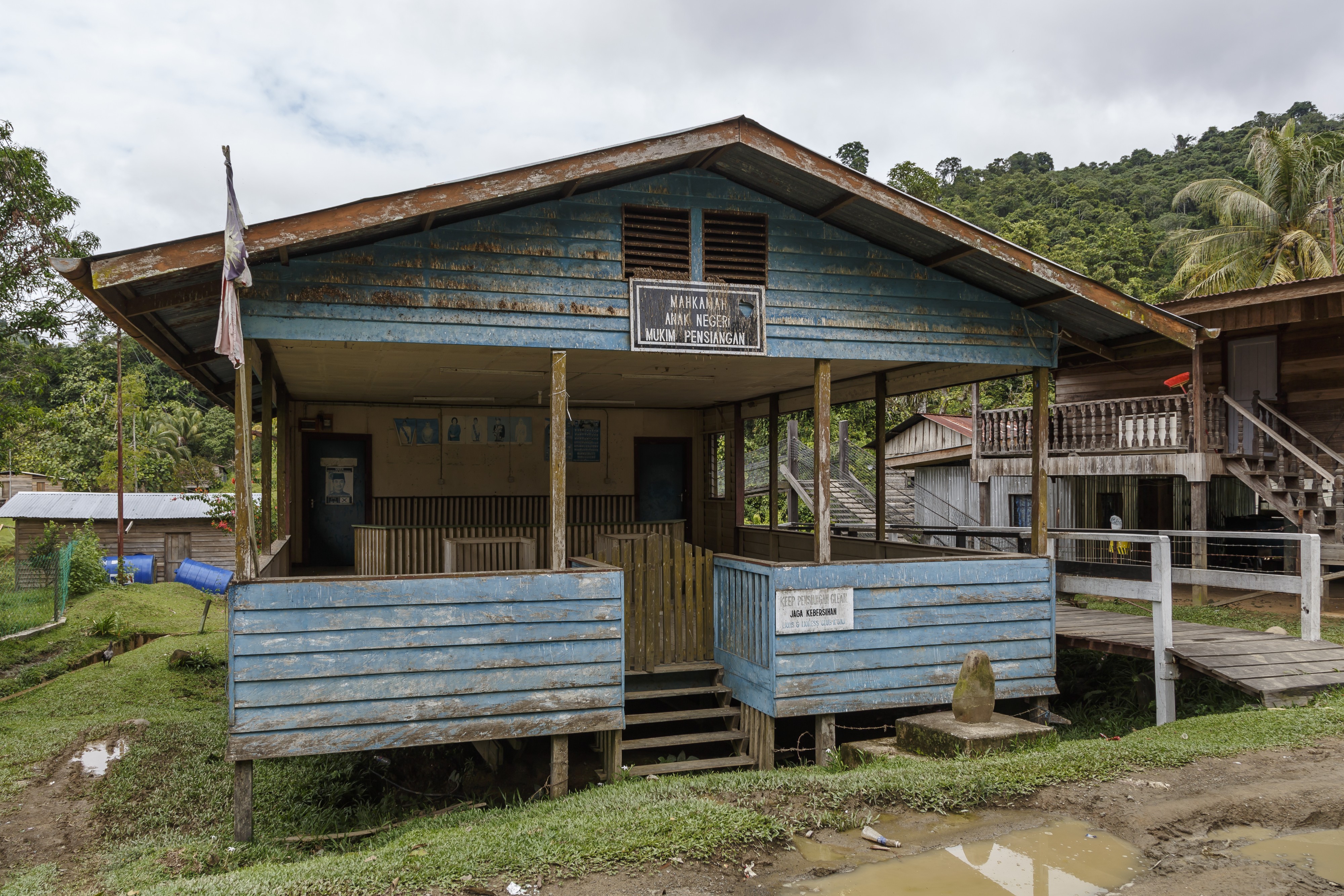 Pensiangan Sabah Native-Court-01