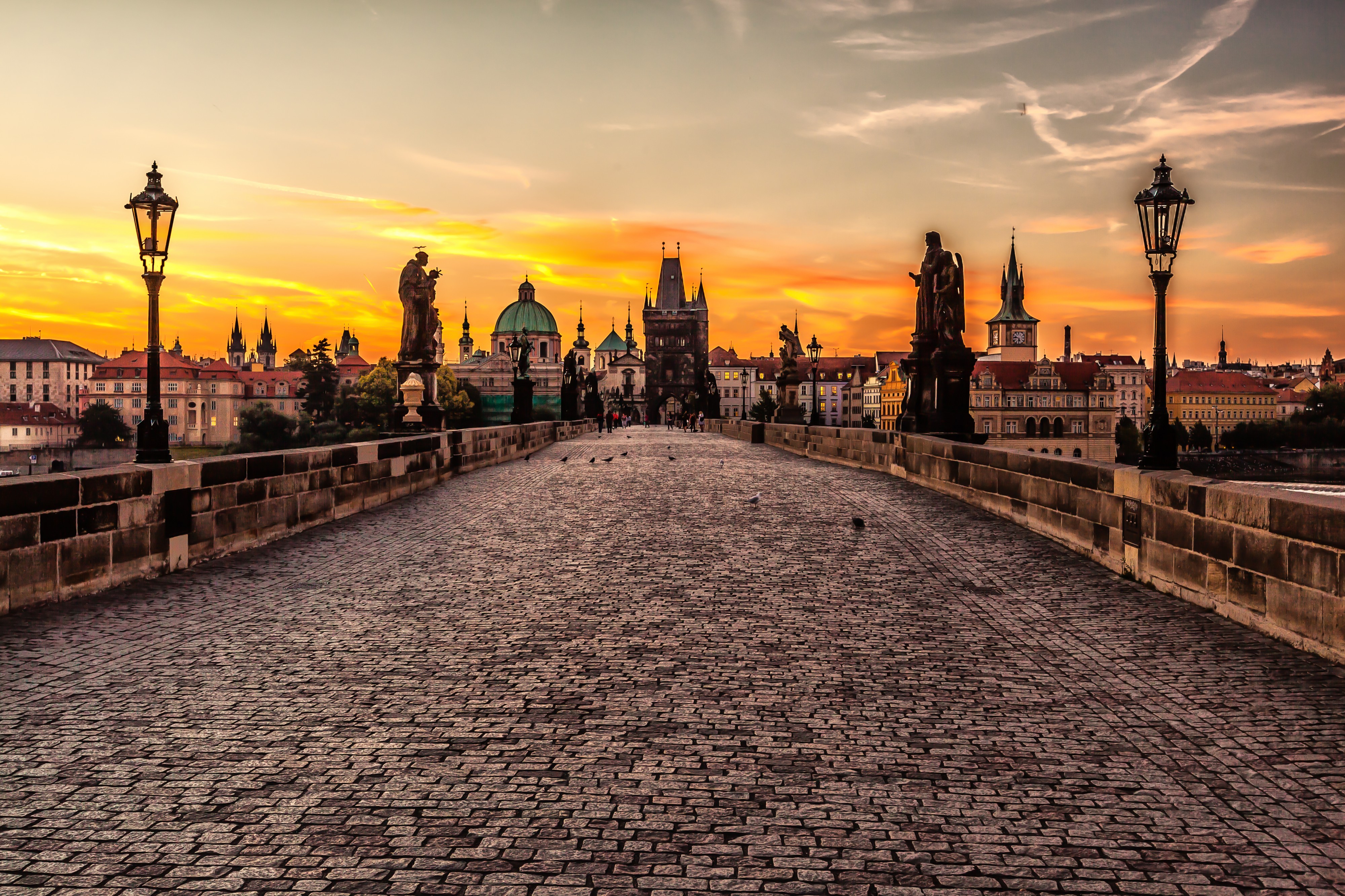 Prague sunrise (8099151633)