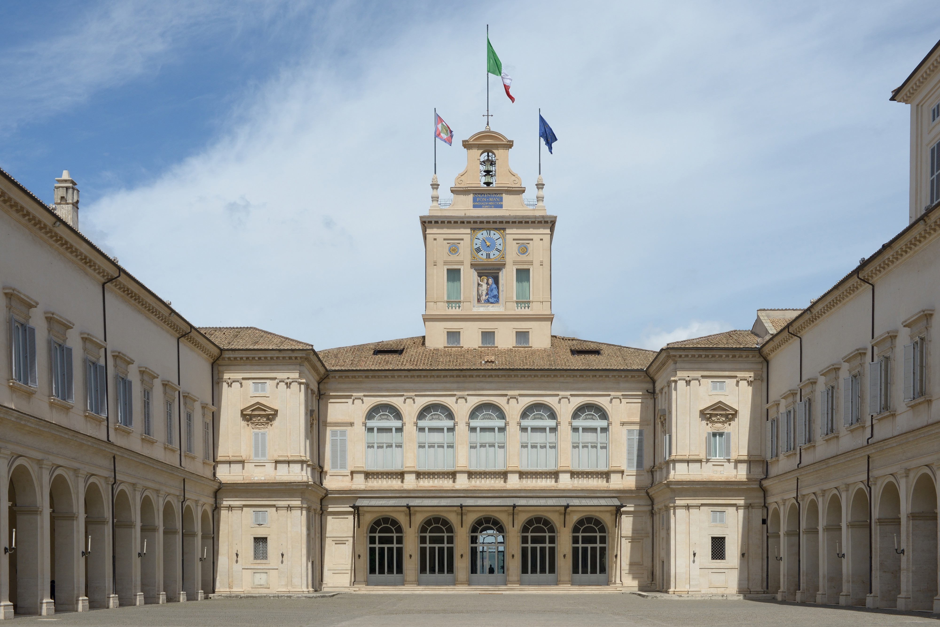 Quirinale cortile interno Roma