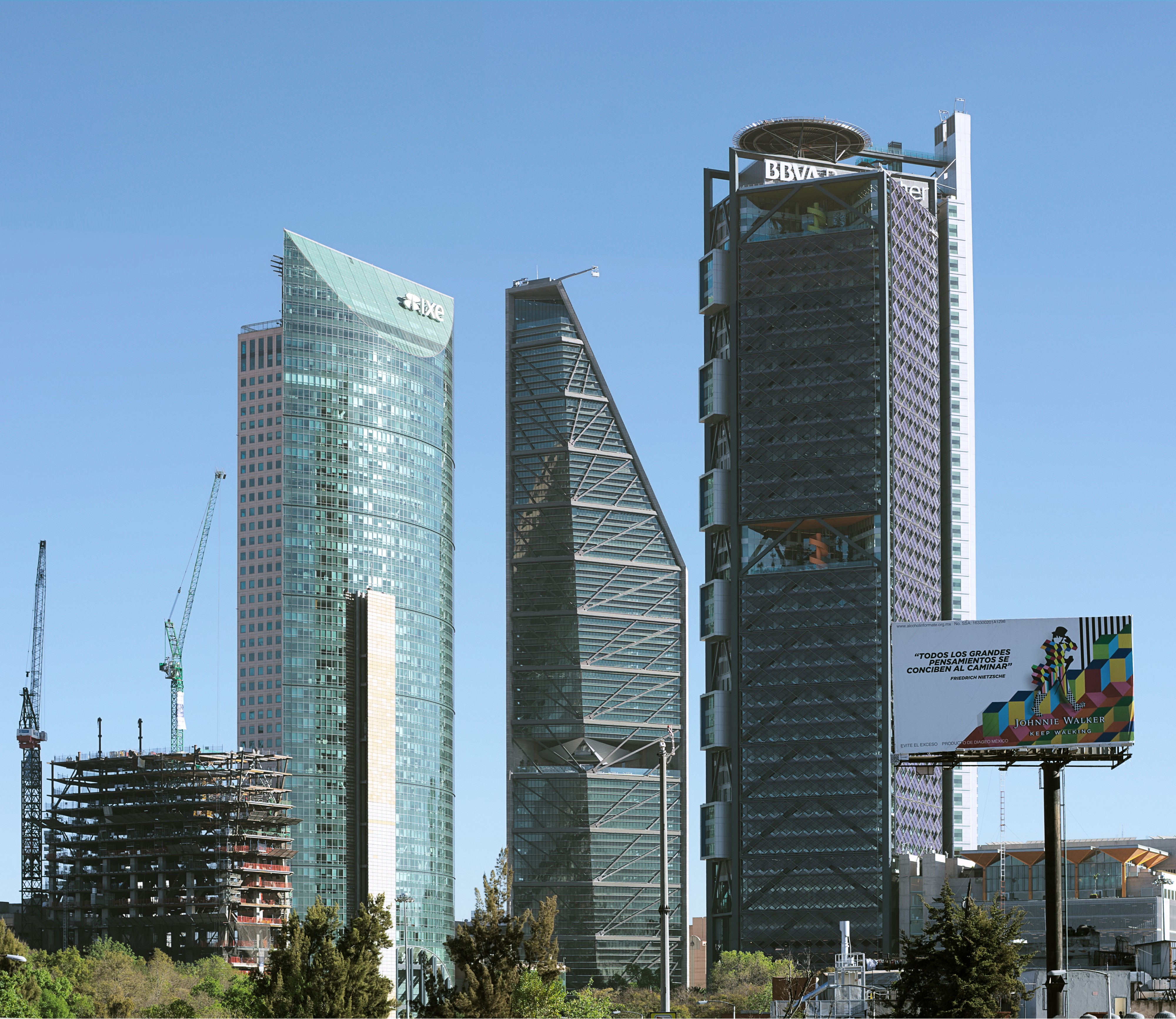 Reforma 3 skycrappers