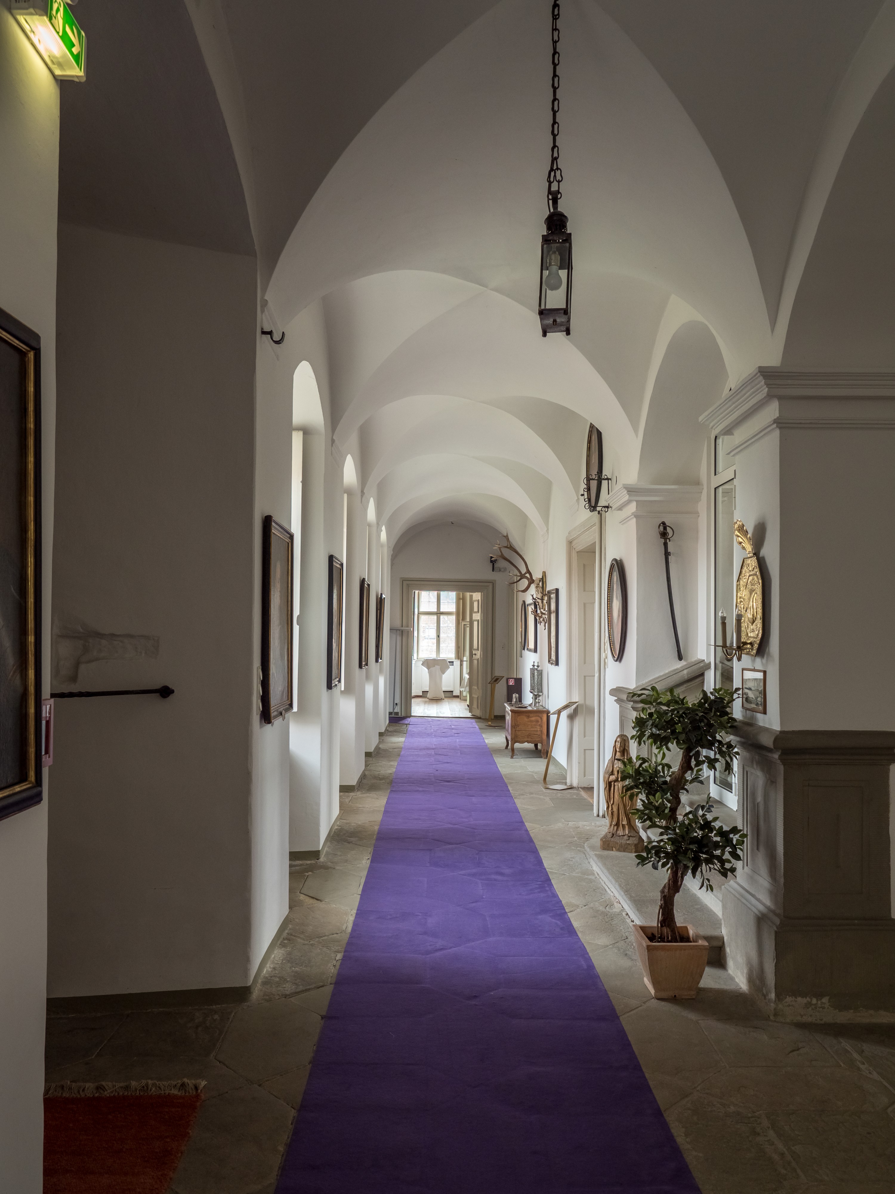 Reichmannsdorf Schloss Gang 9103497