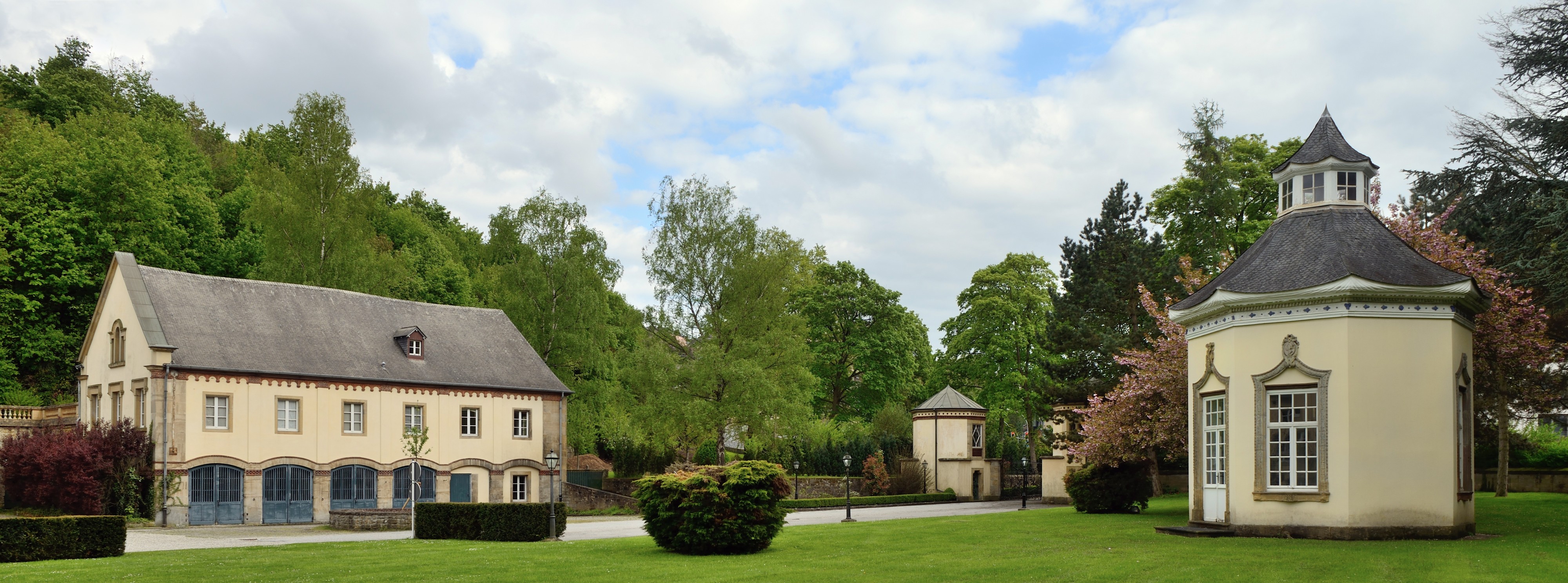 Rollingergrund Château de Septfontaines pavilions