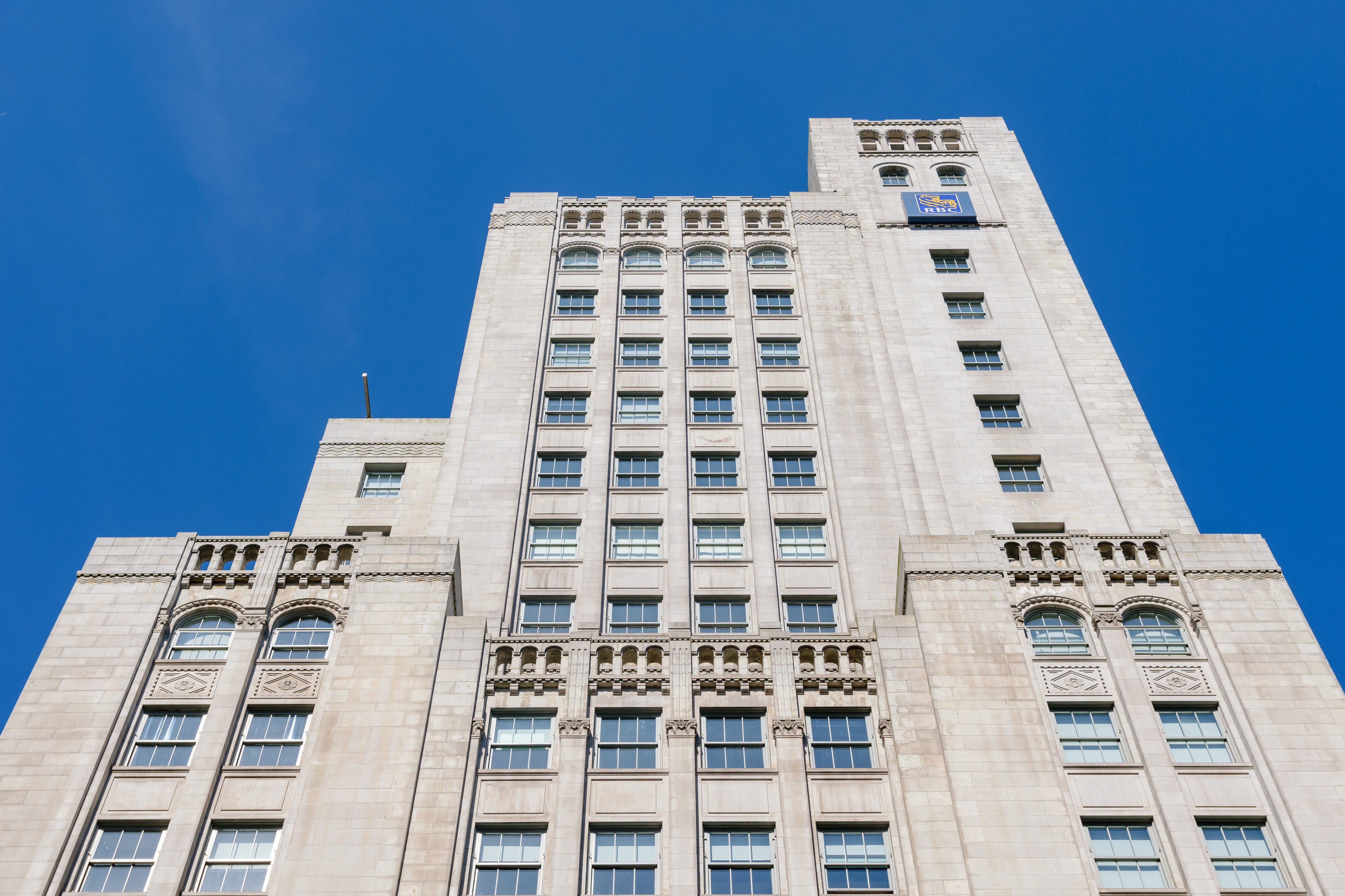 Royal Bank Building Vancouver 04