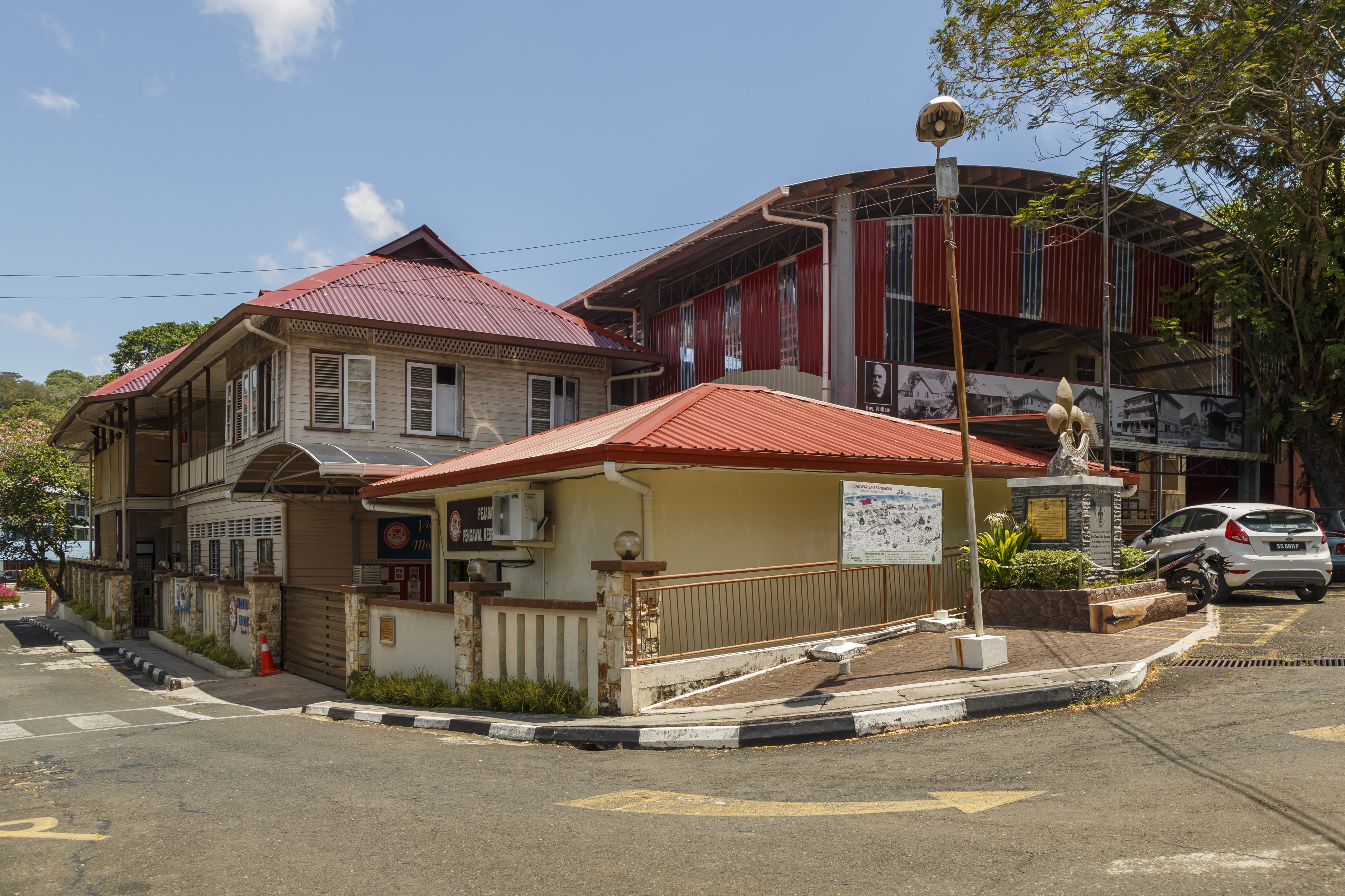 Sandakan Sabah SM-St-Michael-01