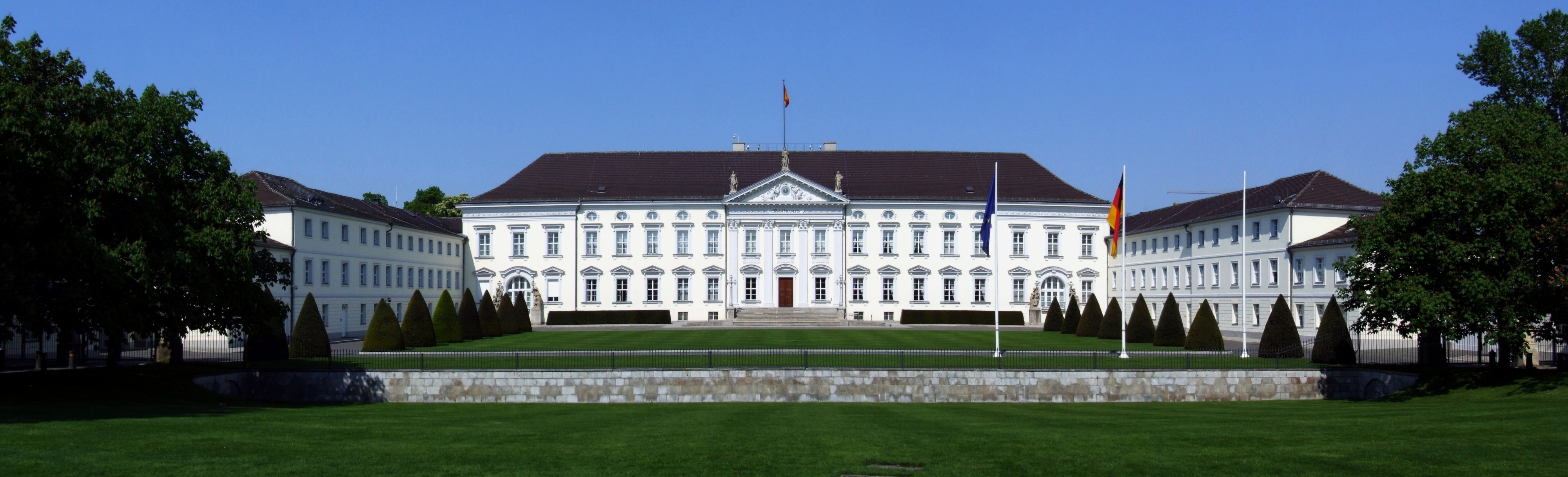 Schloss Bellevue (panorama)