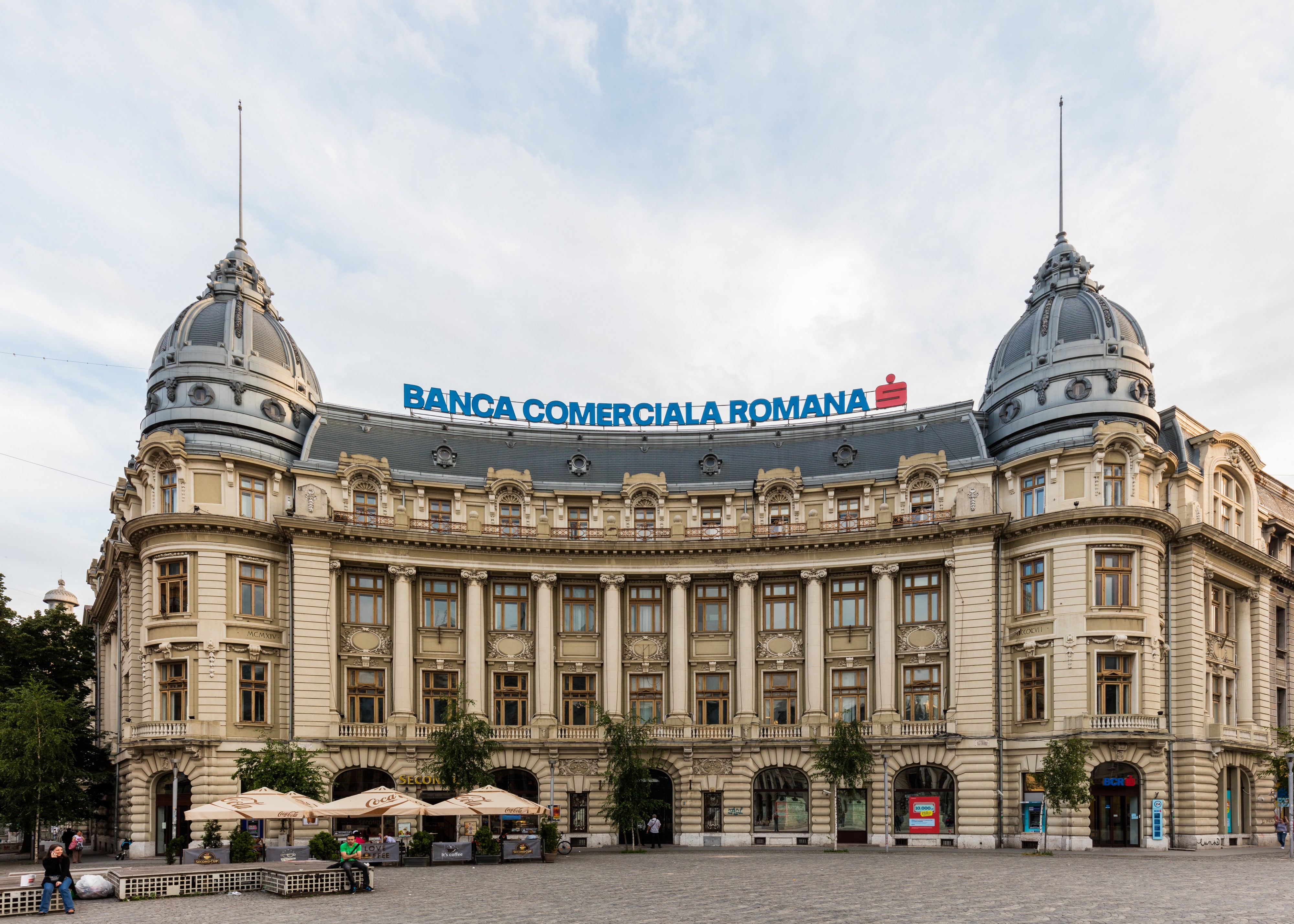 Sede de la Banca Comercial Rumana, Bucarest, Rumanía, 2016-05-29, DD 76