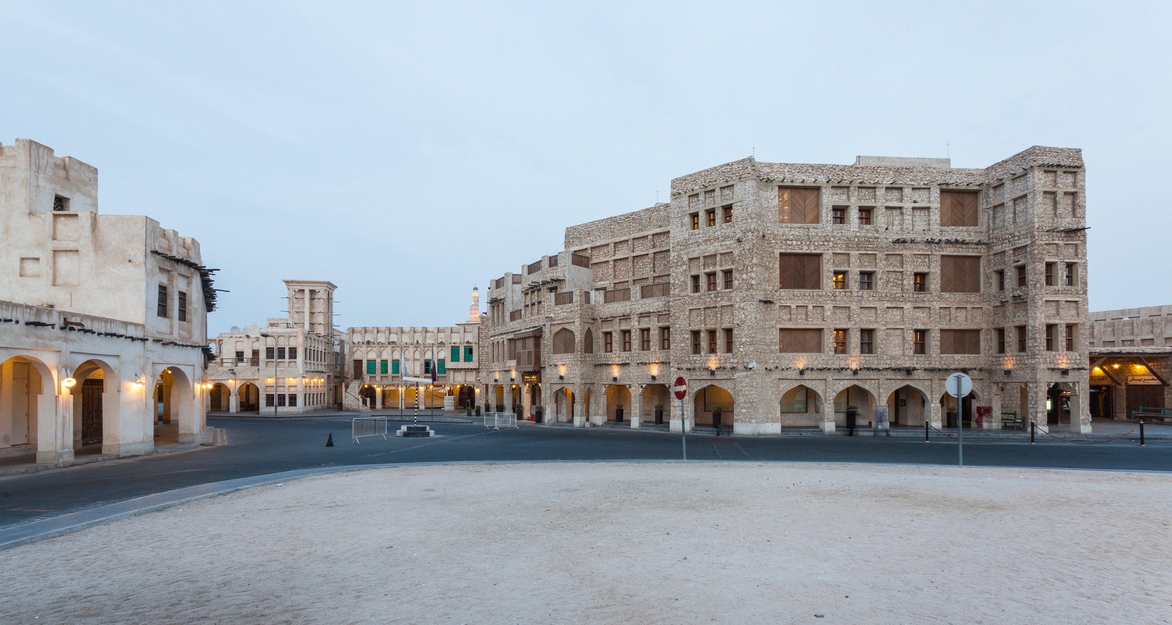 Souq Waqif, Doha, Catar, 2013-08-05, DD 88
