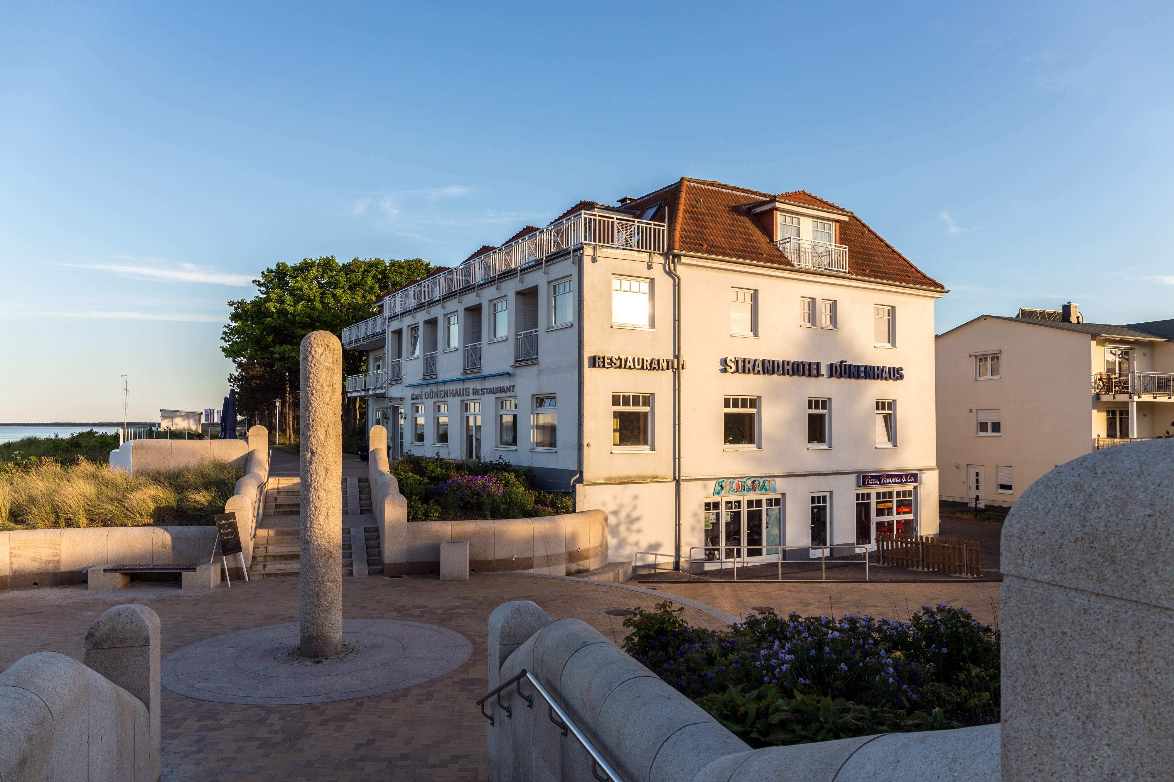 Strandhotel Dünenhaus in Juliusruh (Rügen)