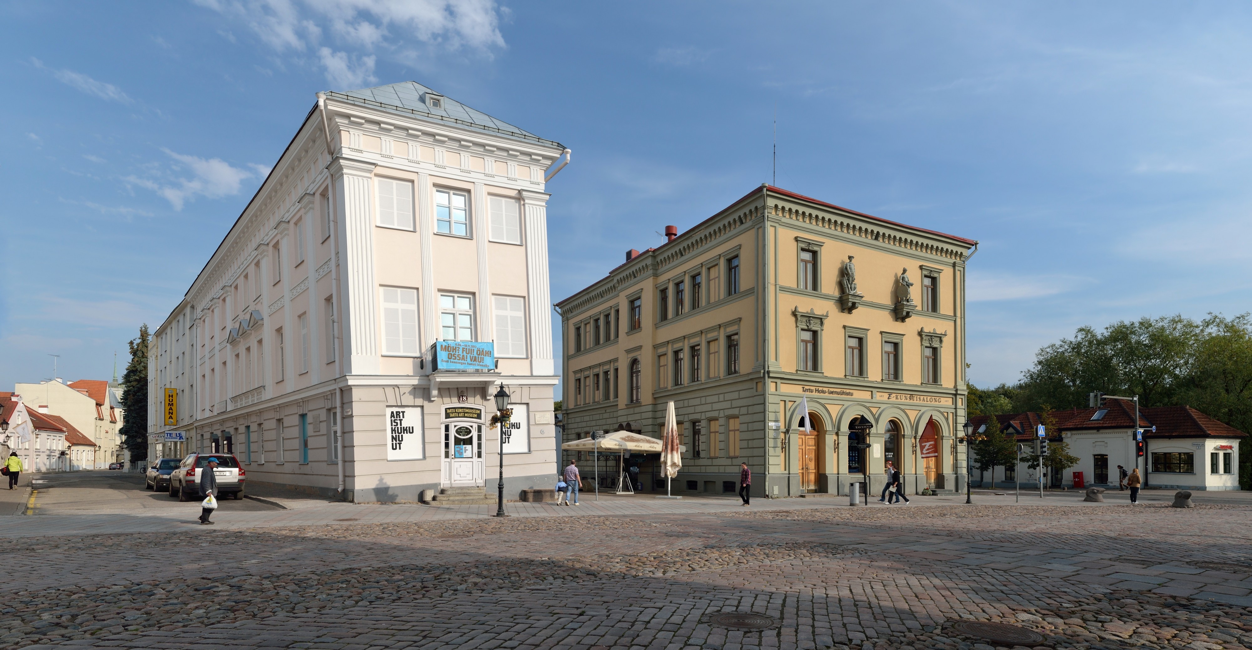 Tartu Raekoja plats 18 ja 20