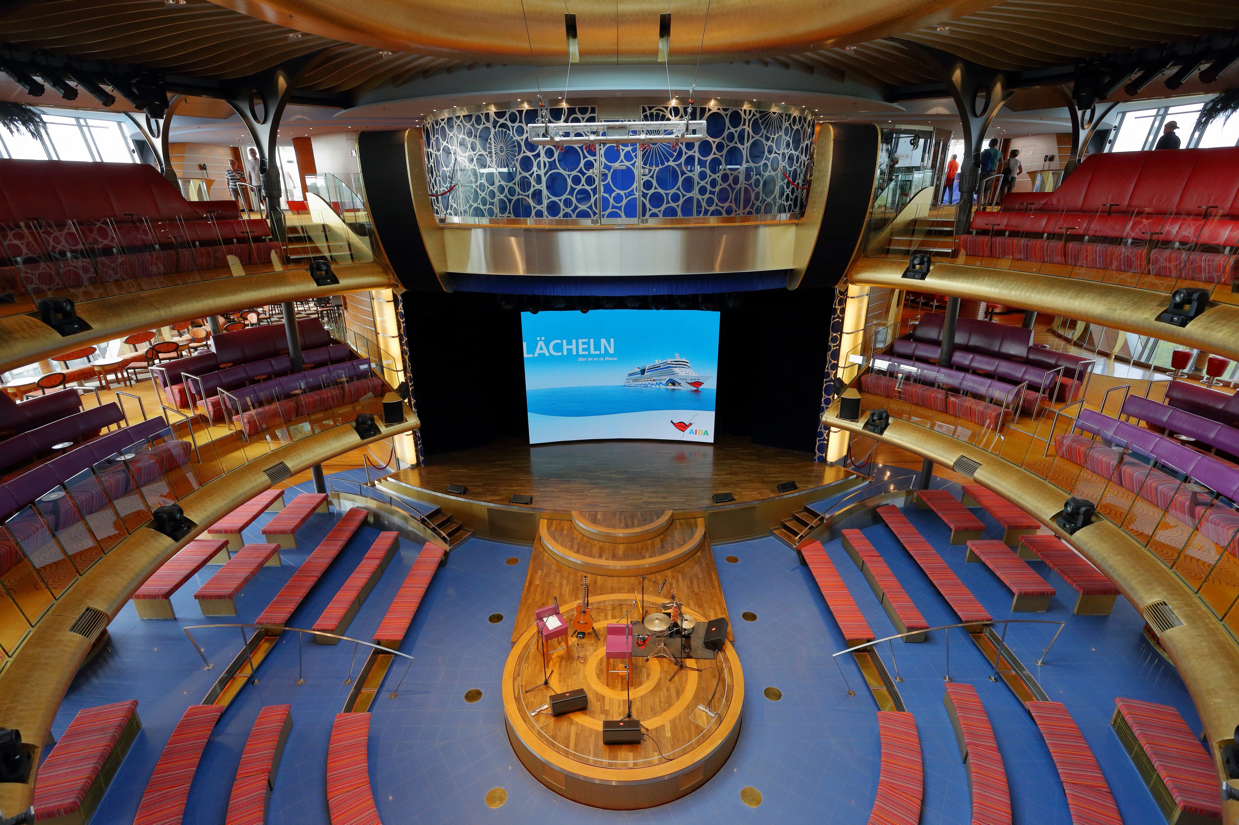 Theatrium of AIDAluna, March 2016