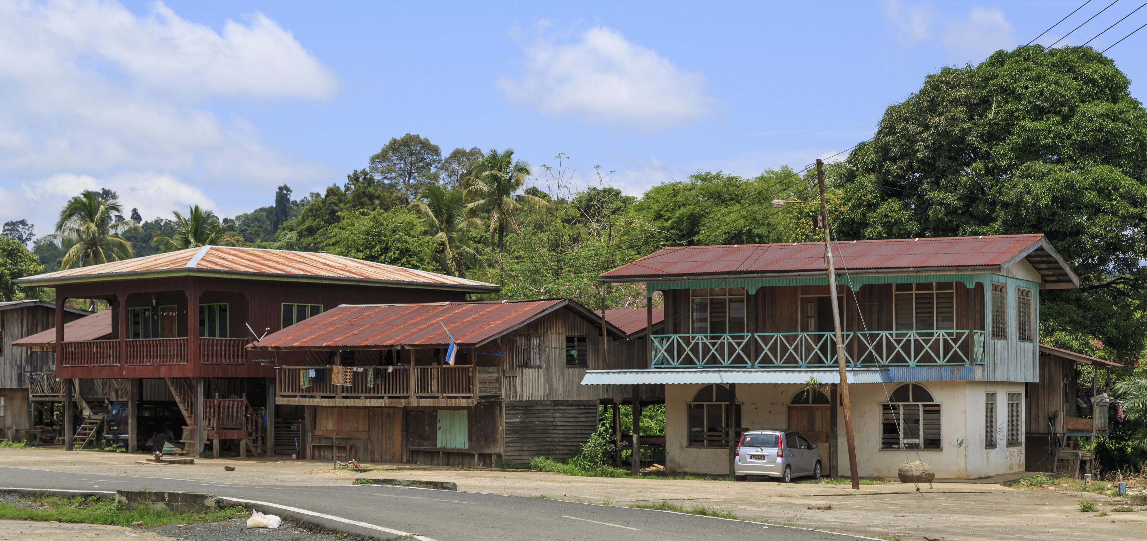 Tongod Sabah Colonial-houses-01