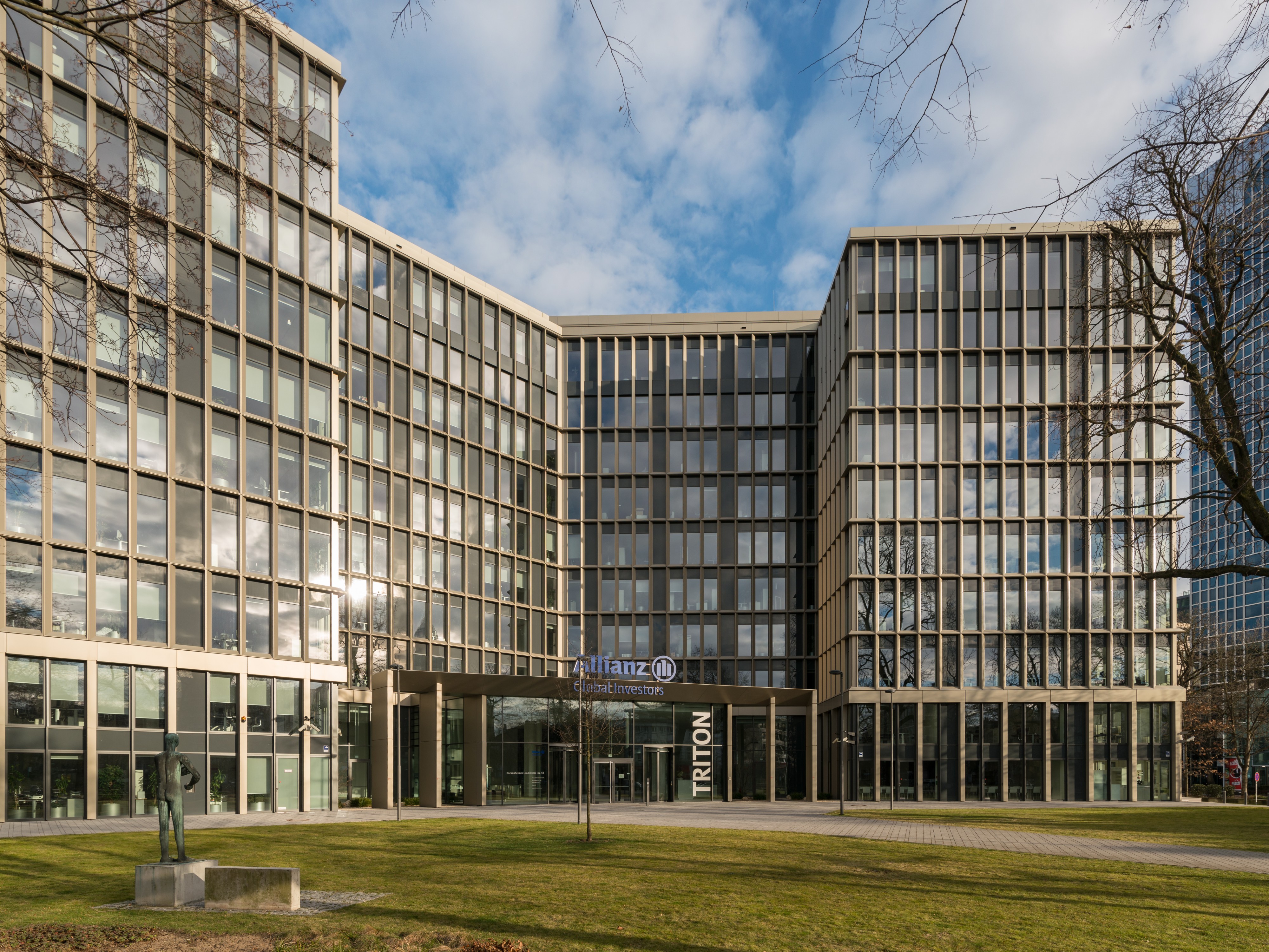 Triton-Haus, Frankfurt, West partial view 20170226 1