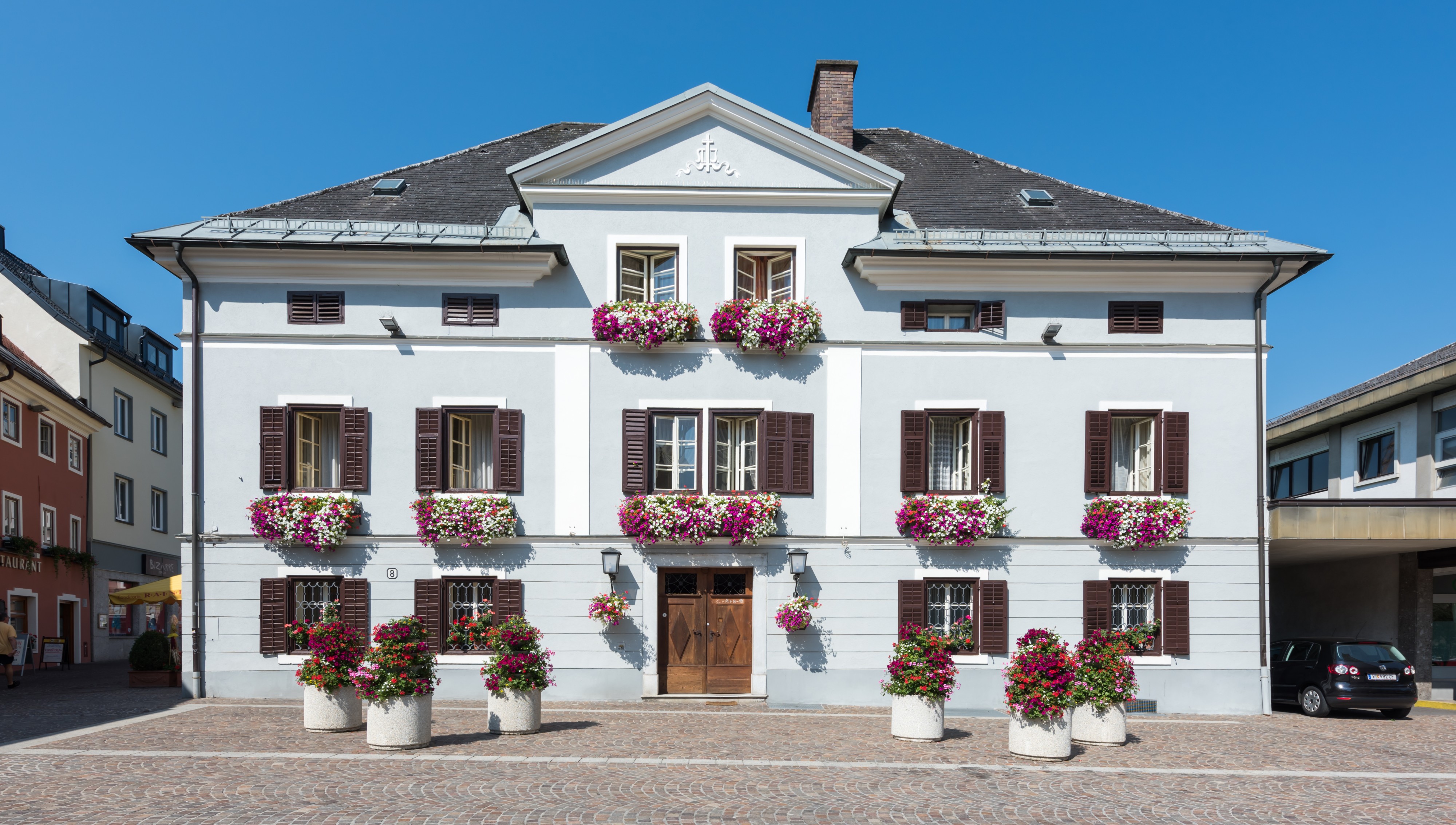 Villach Kirchenplatz 8 Pfarrhof Sankt Jakob 07082015 6532