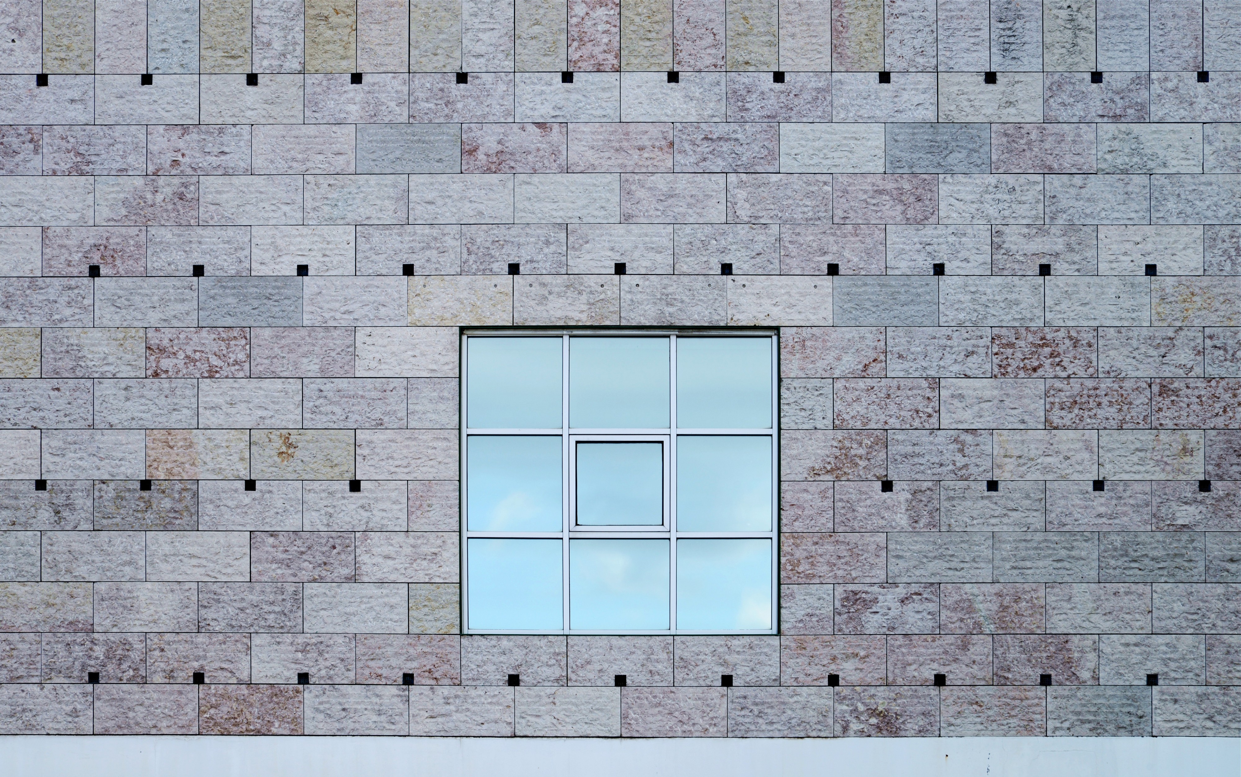 Wall April 2015-2