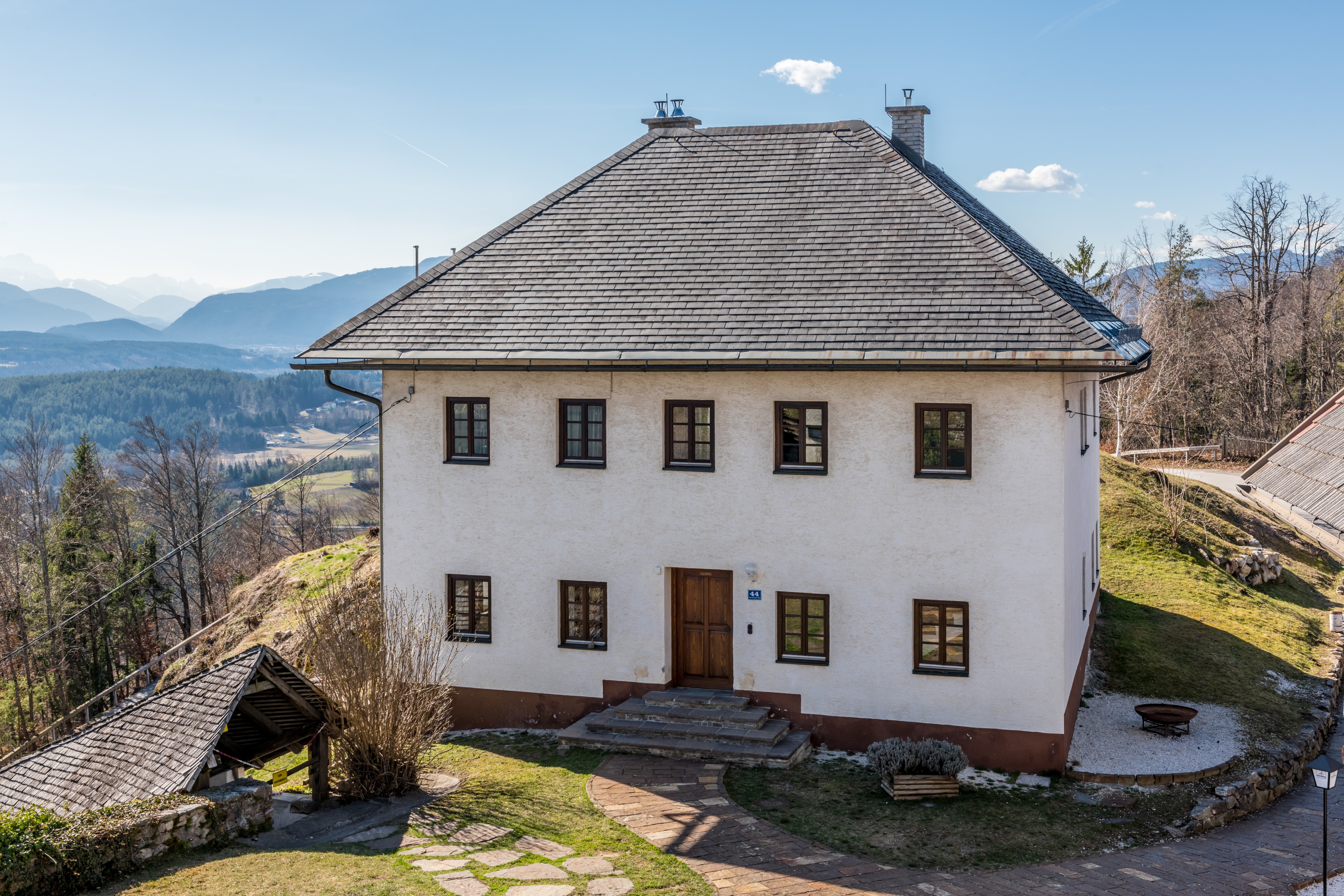 Wernberg Sternberg Sternberger Weg 44 Pfarrhof Ost-Ansicht 17032017 6691