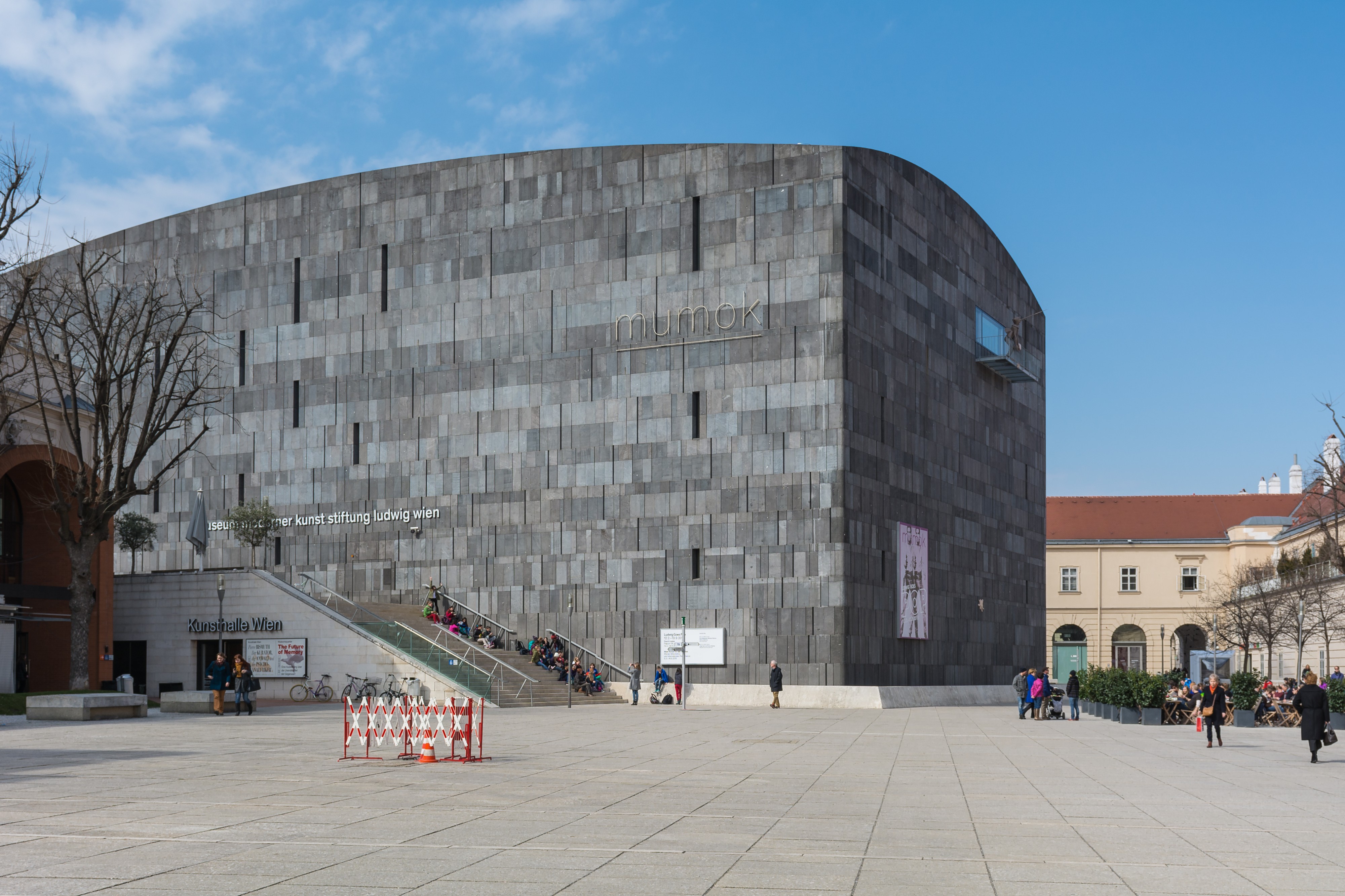 Wien Museumsplatz 1 mumok