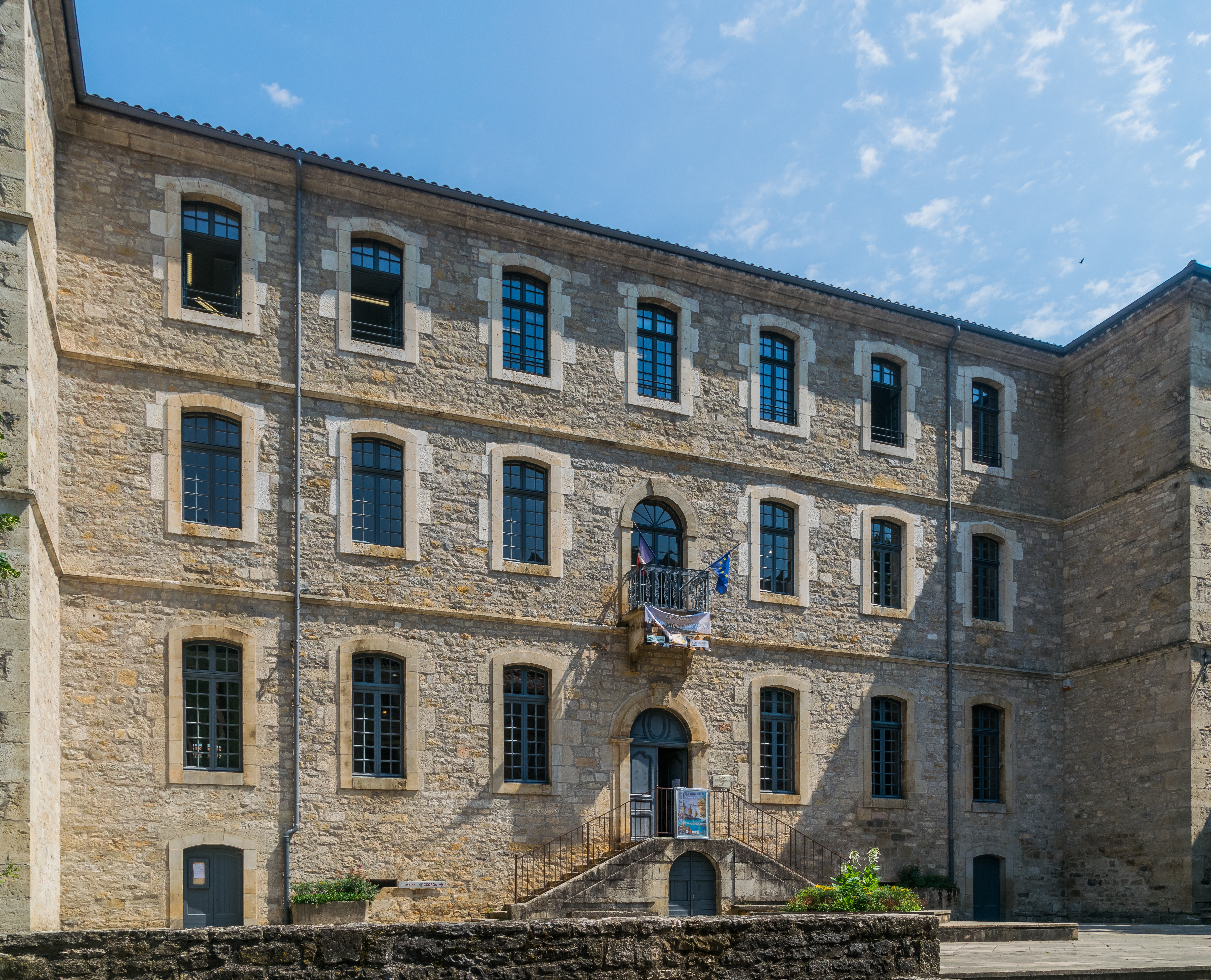 Town hall of Saint-Antonin-Noble-Val 02