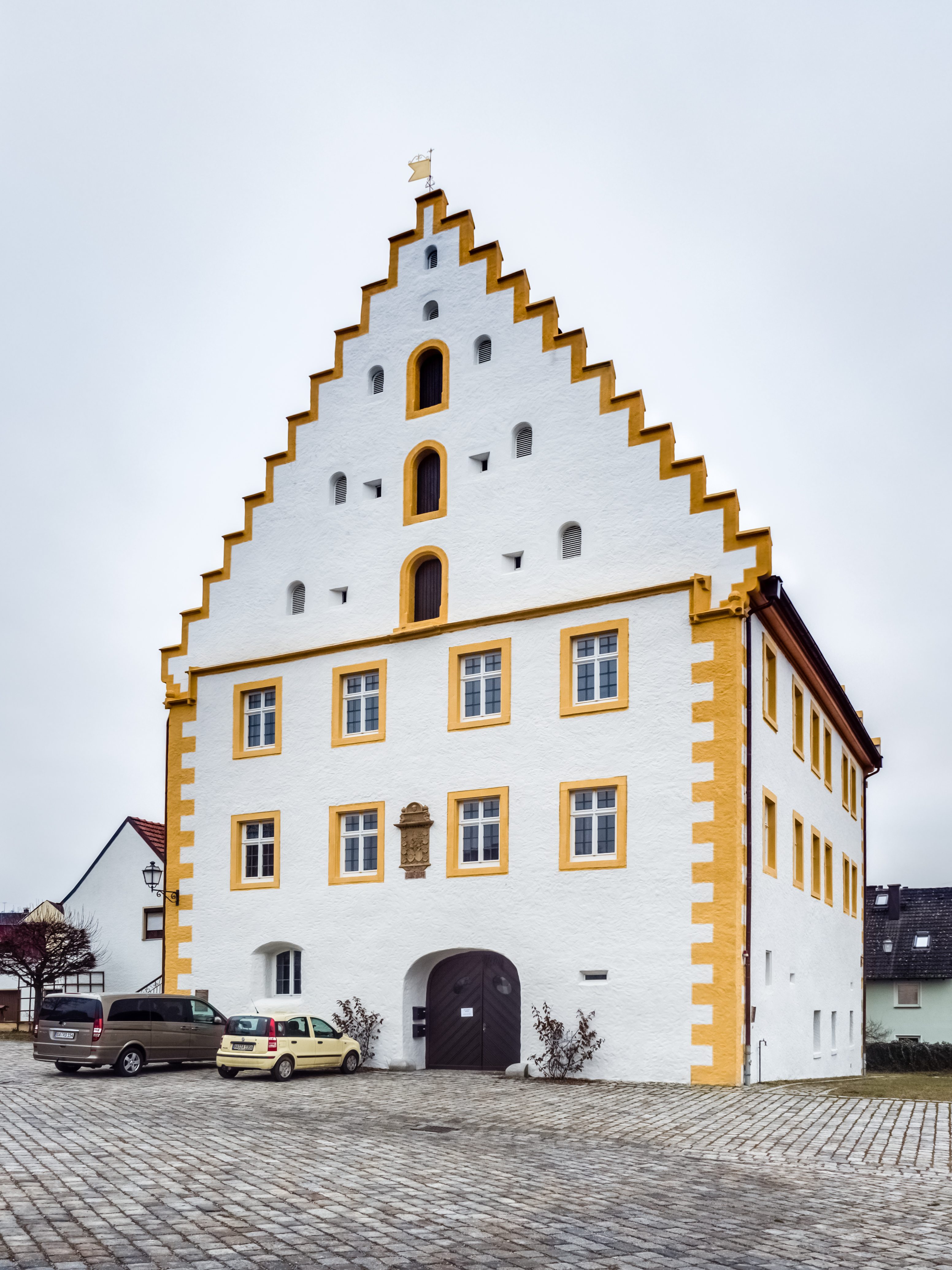 Trunstadt former castle P2RM0232 hdr