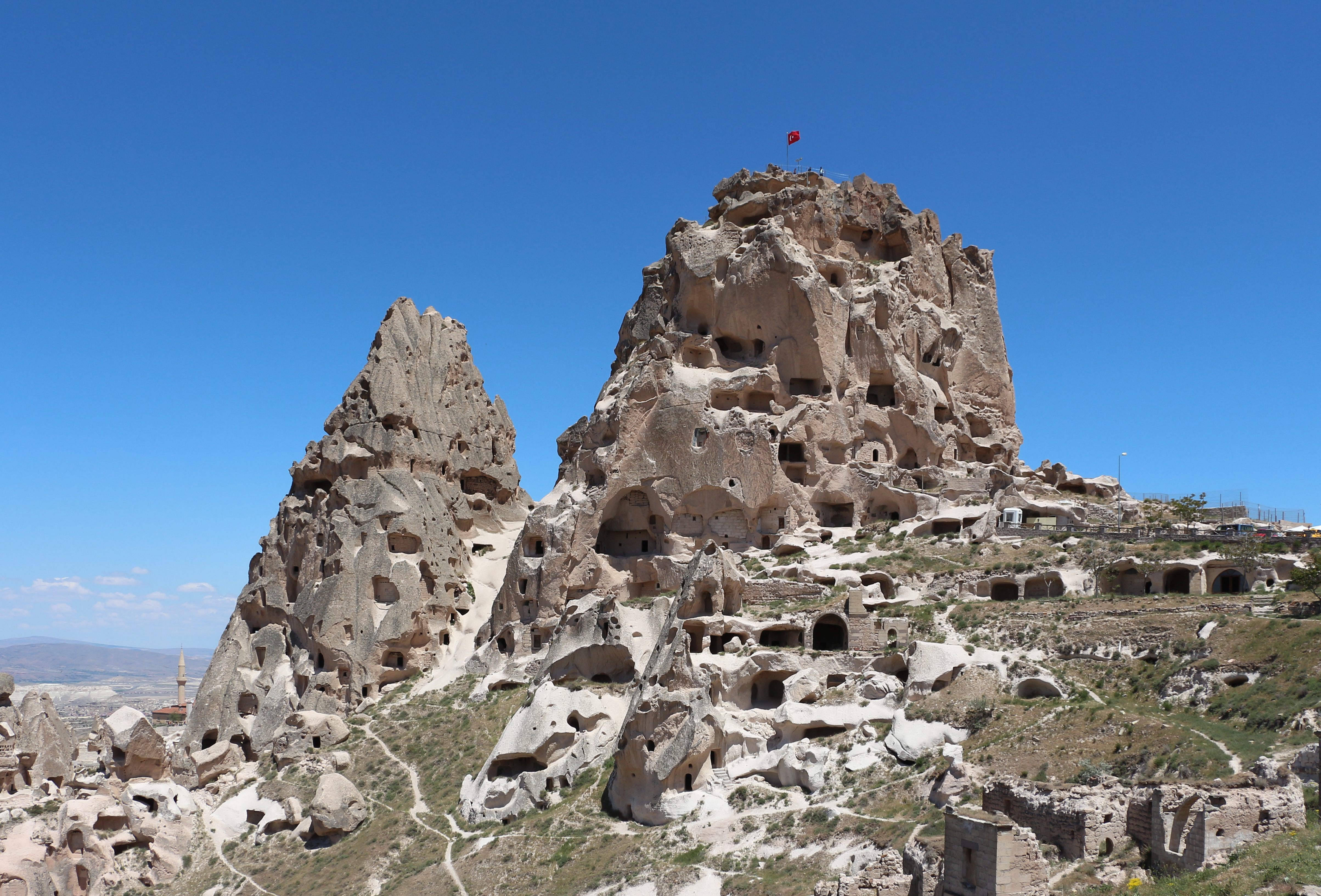 Uçhisar Castle 01