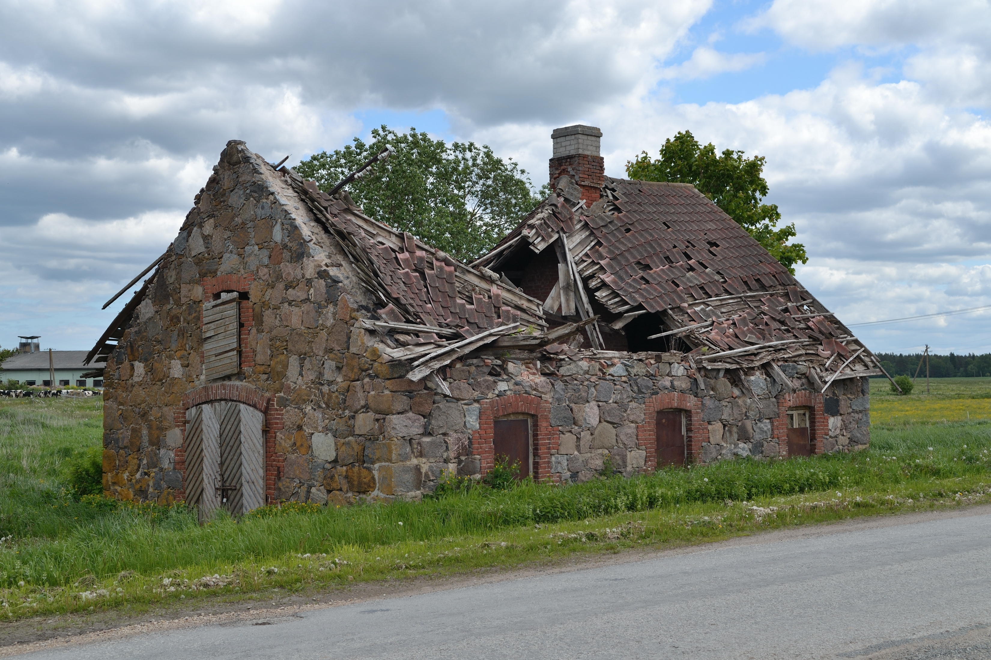 Vaeküla mõisa sepikoda