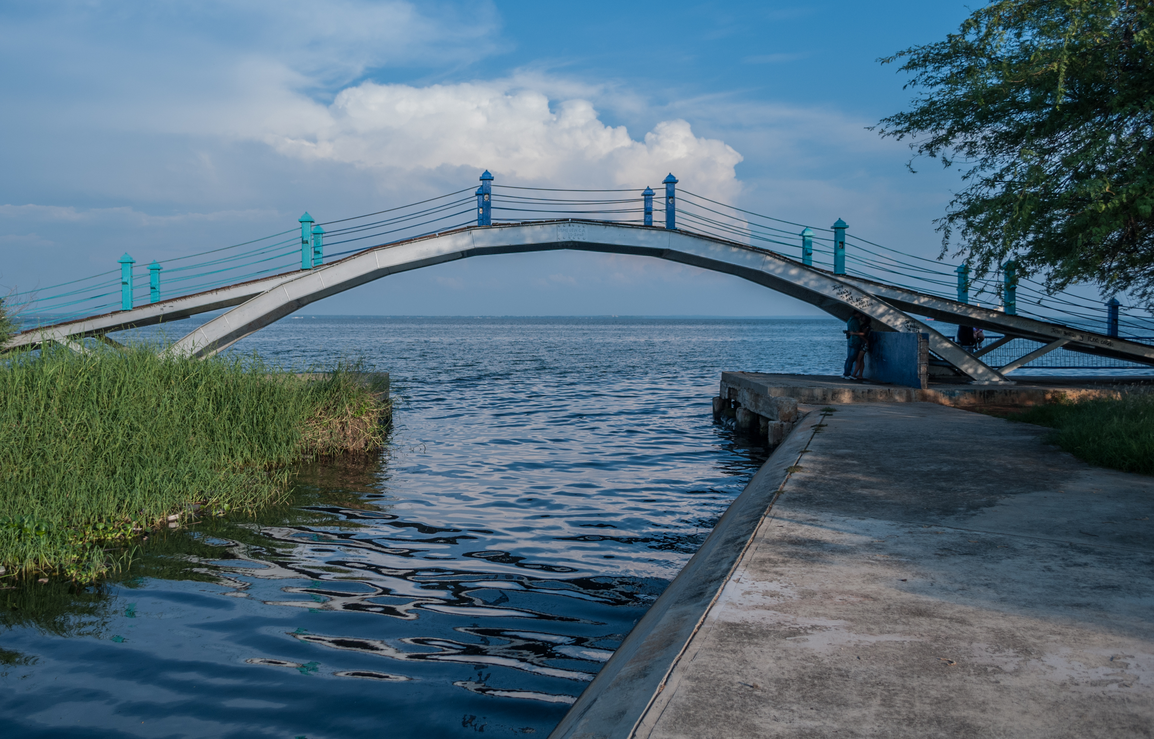 Vereda del Lago bridge