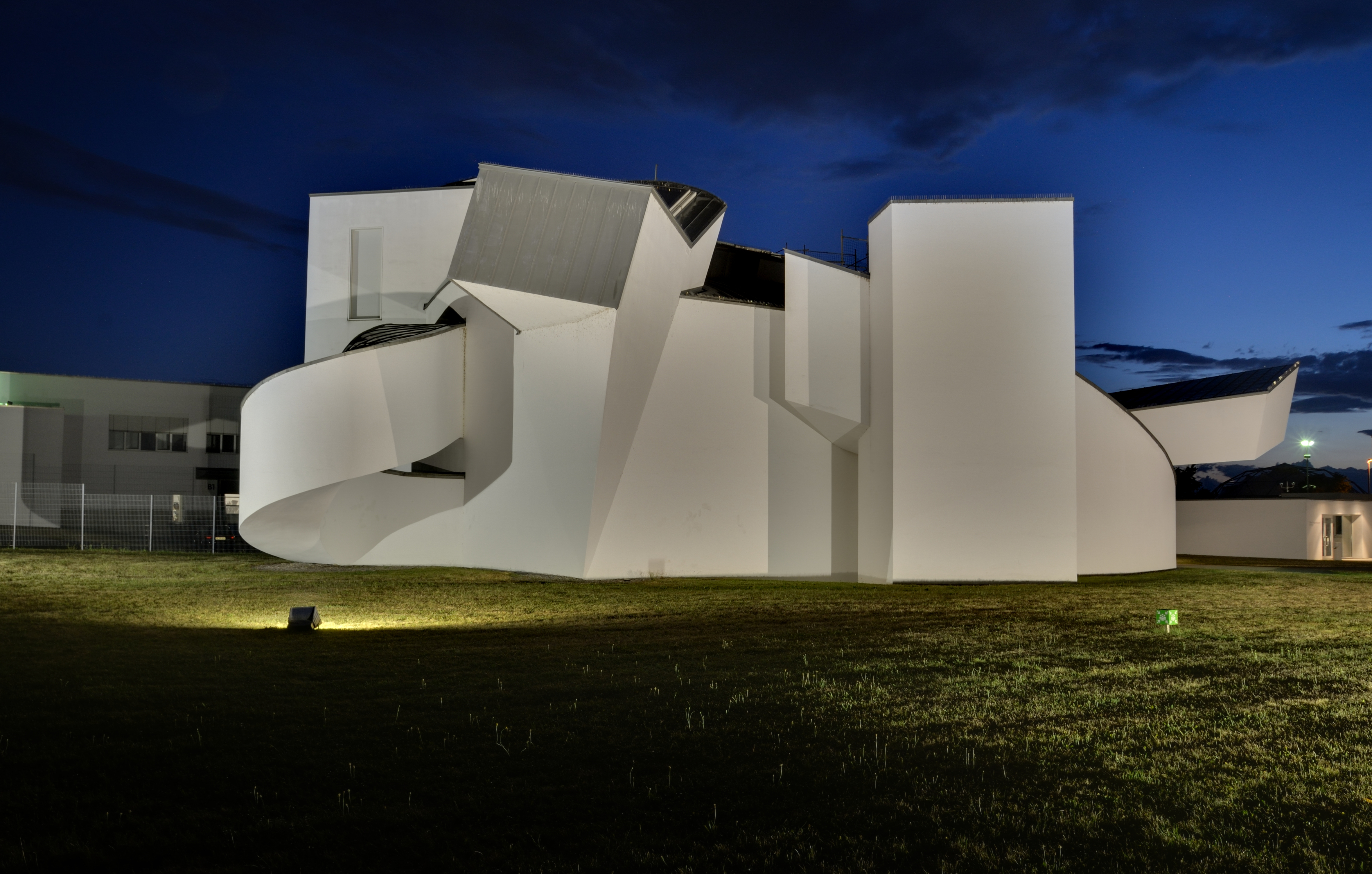 Vitra Design Museum nachts2
