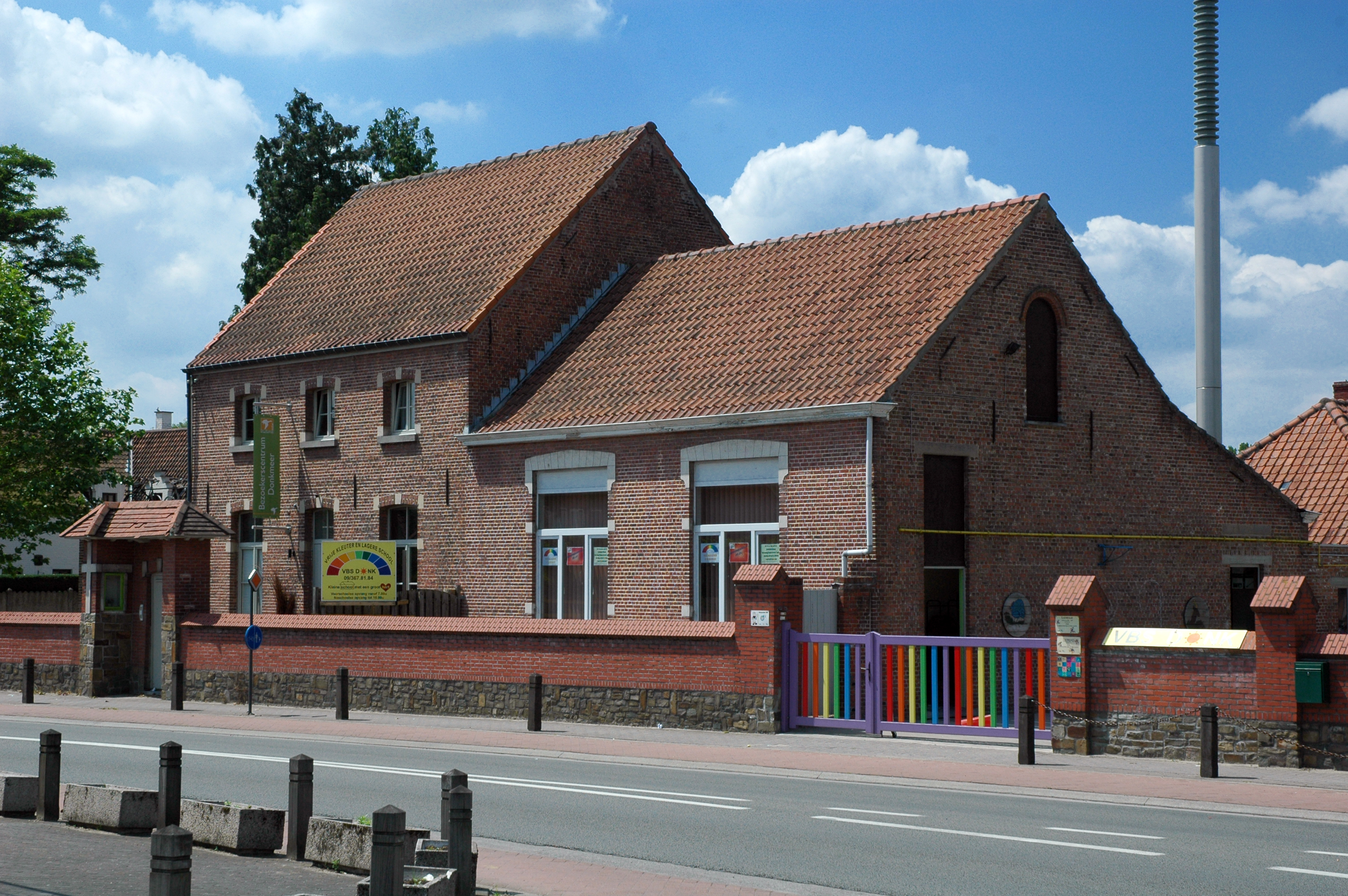 Vrije kleuter- en basisschool Donklaan 117-119