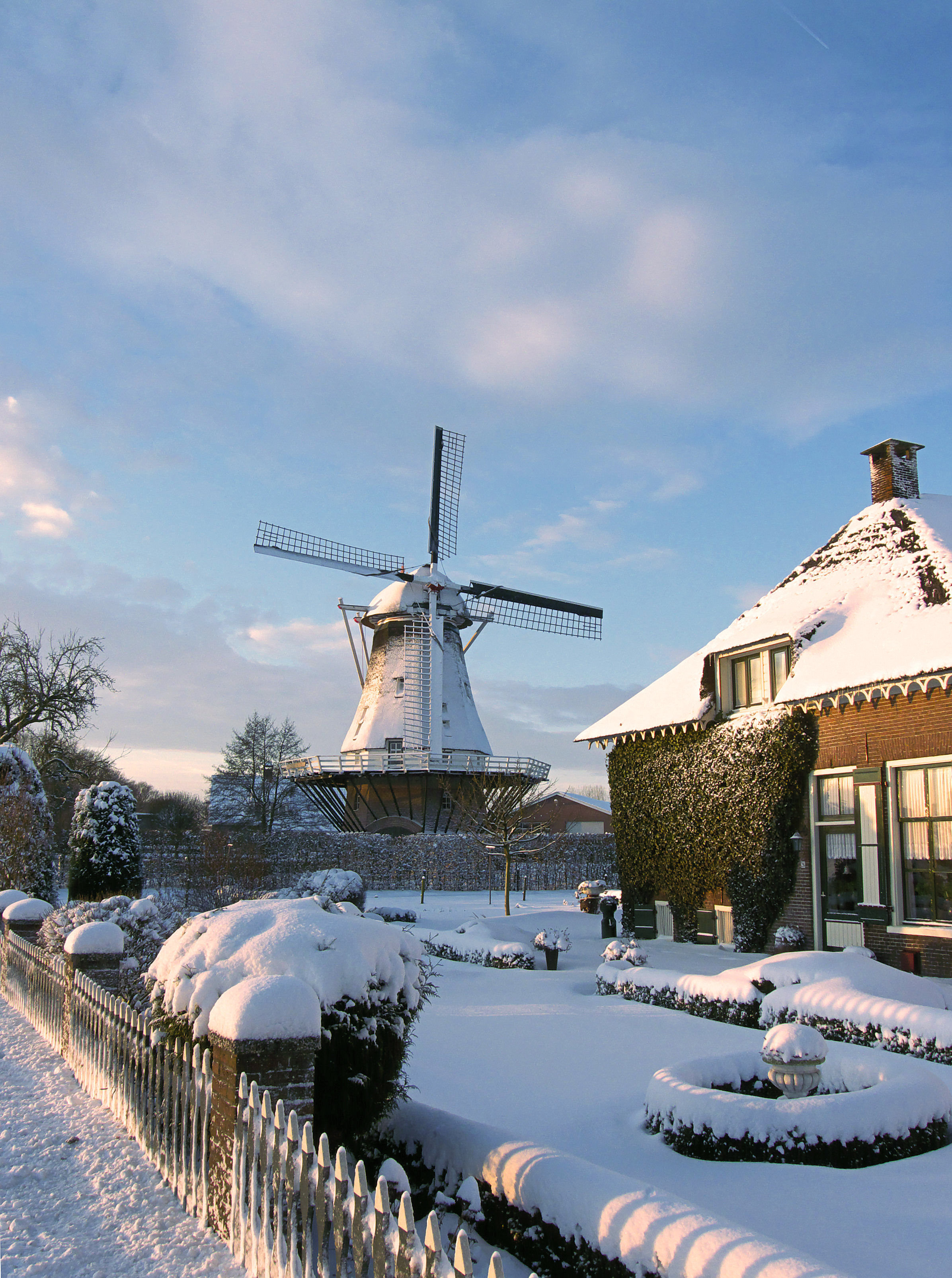 Walderveense molen sneeuw (2)