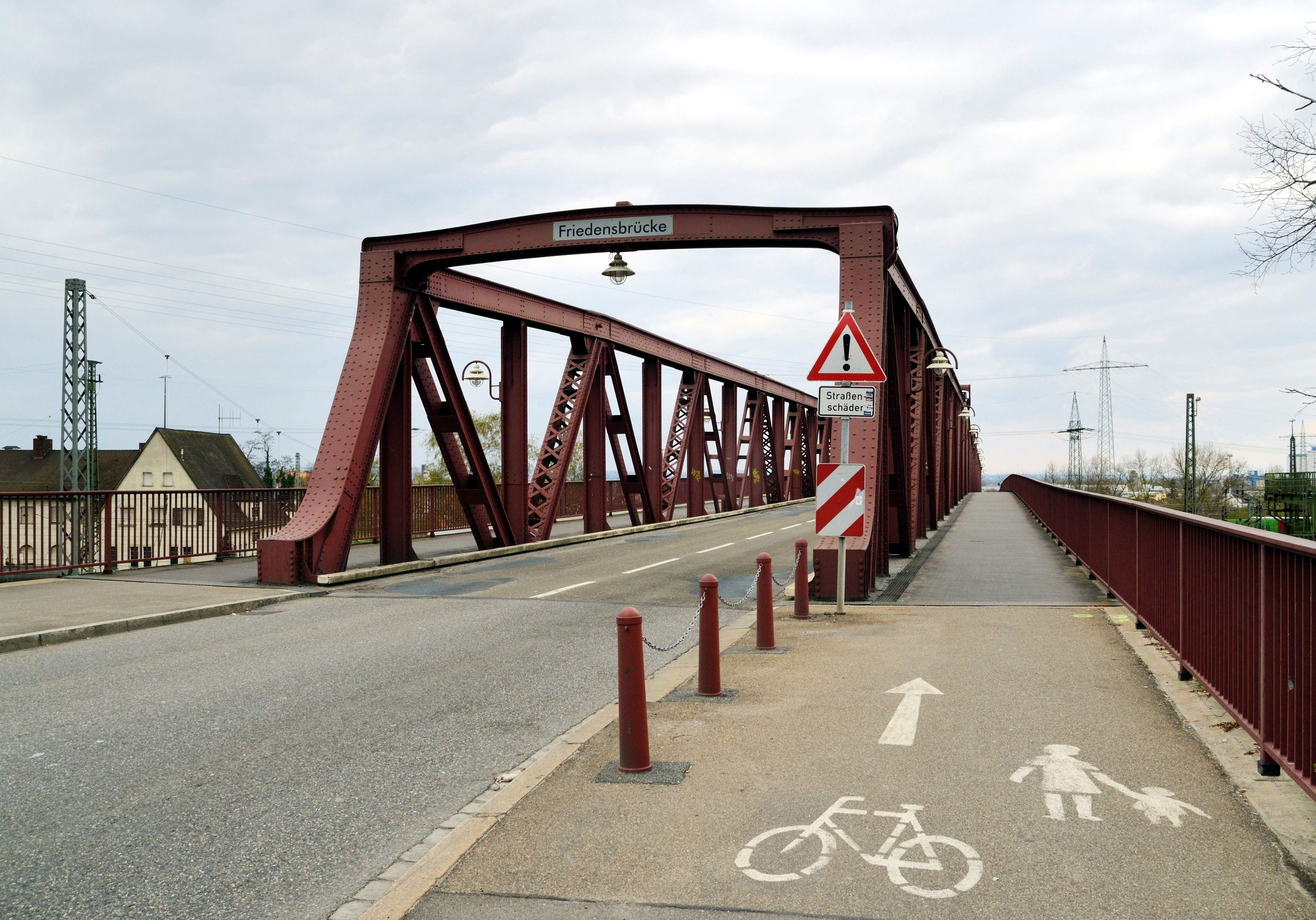 Weil am Rhein - Friedensbrücke1