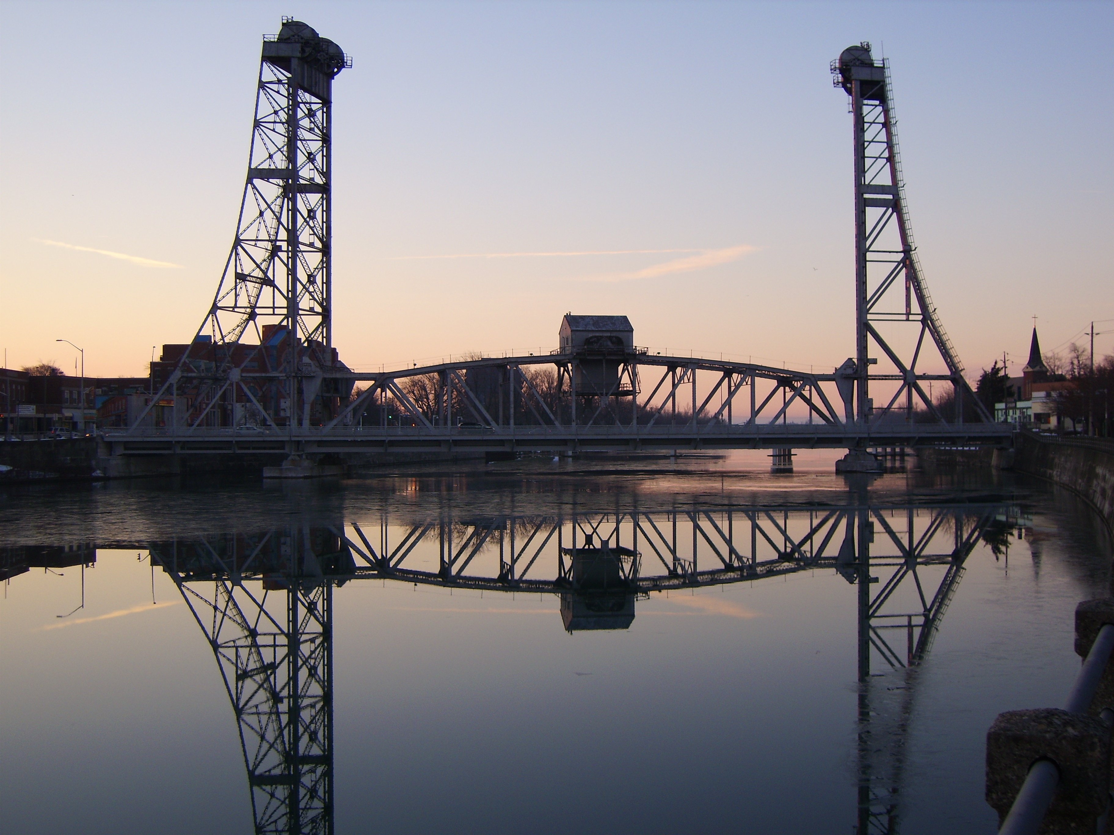 Welland Canal bridge 13 - 1