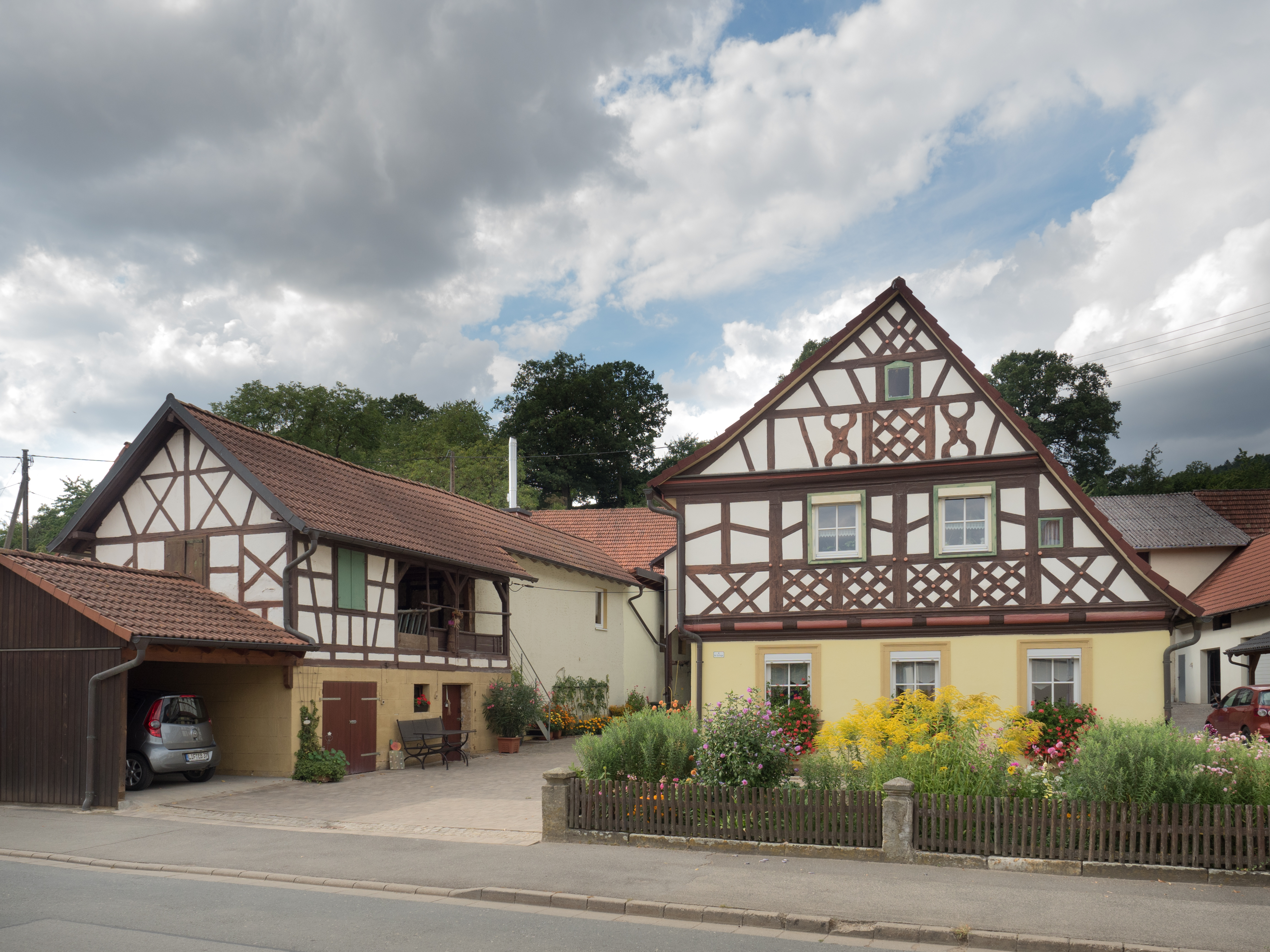 Wiesen farm house 8297682