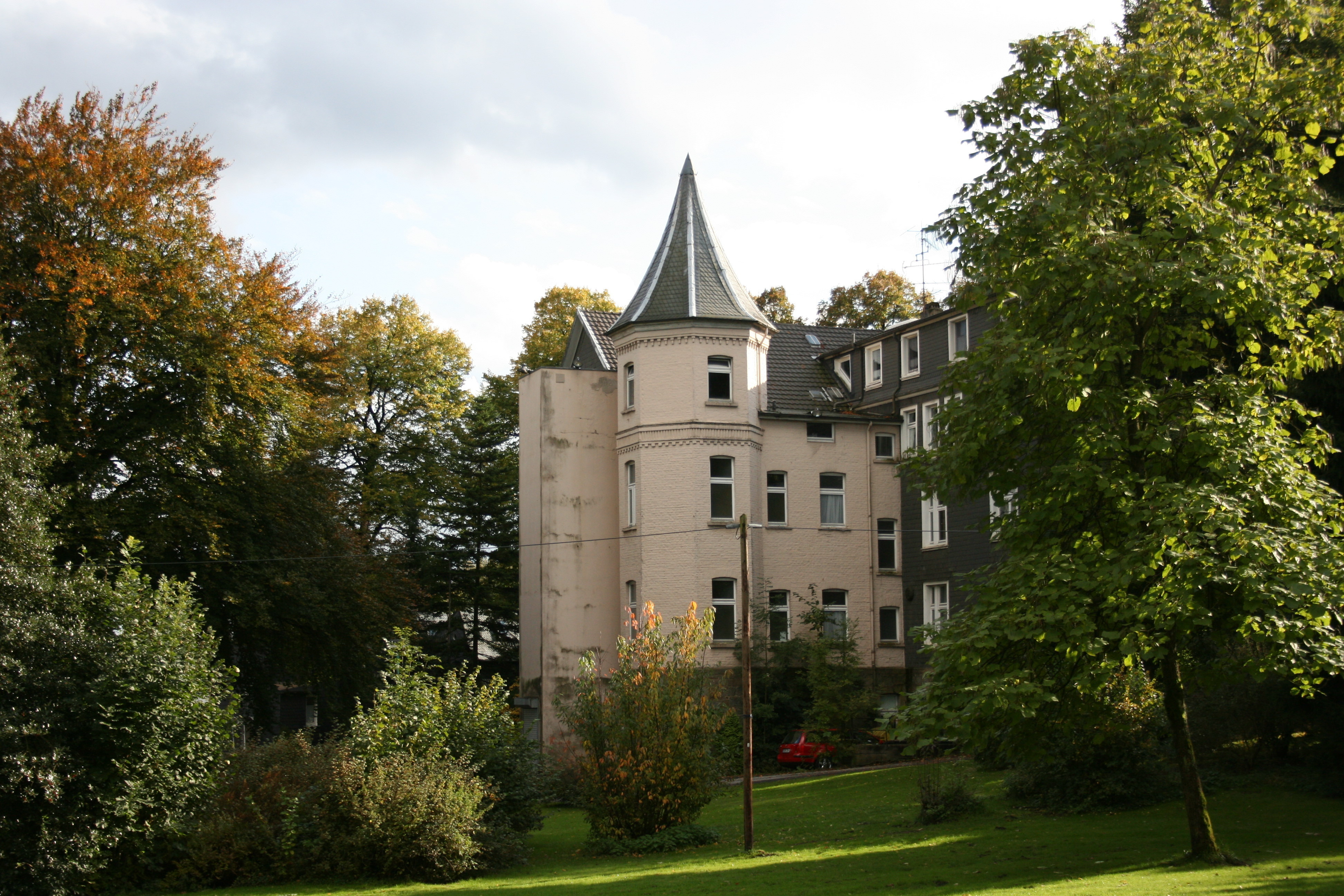 Wuppertal Ronsdorf - altes Krankenhaus 01 ies