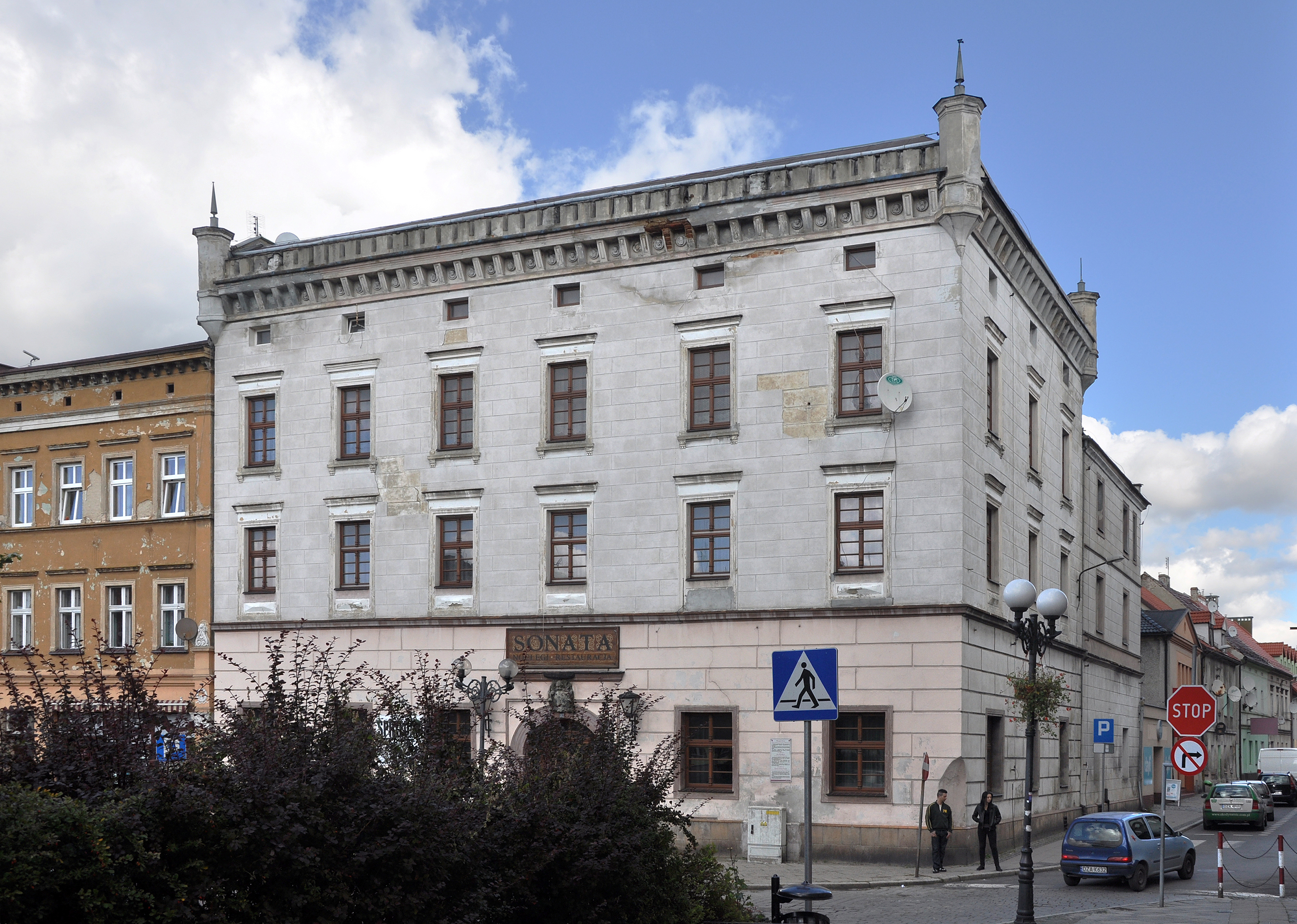 Ziębice, Rynek 31, 02