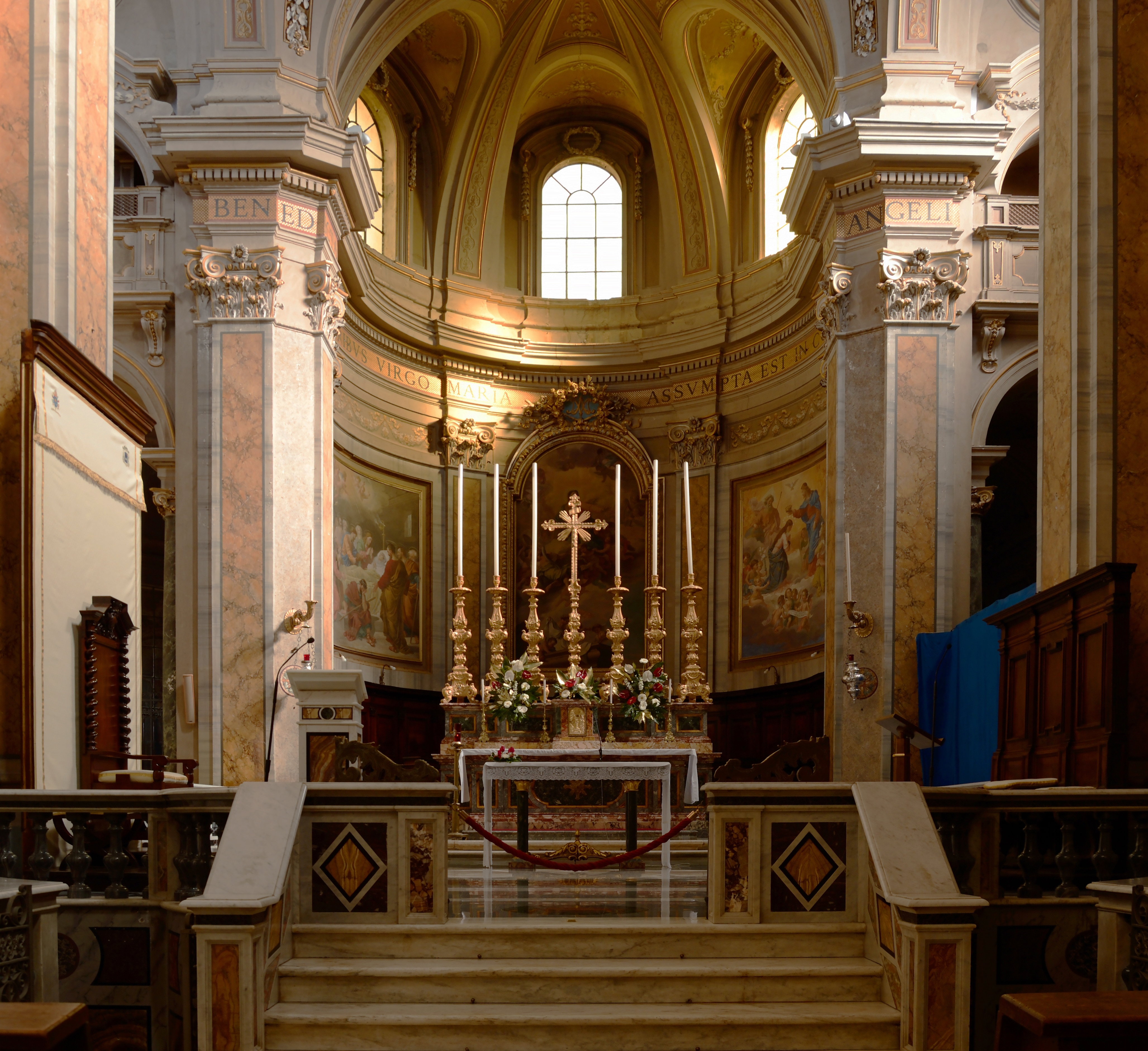 Altar of Cattedrale in Sutri
