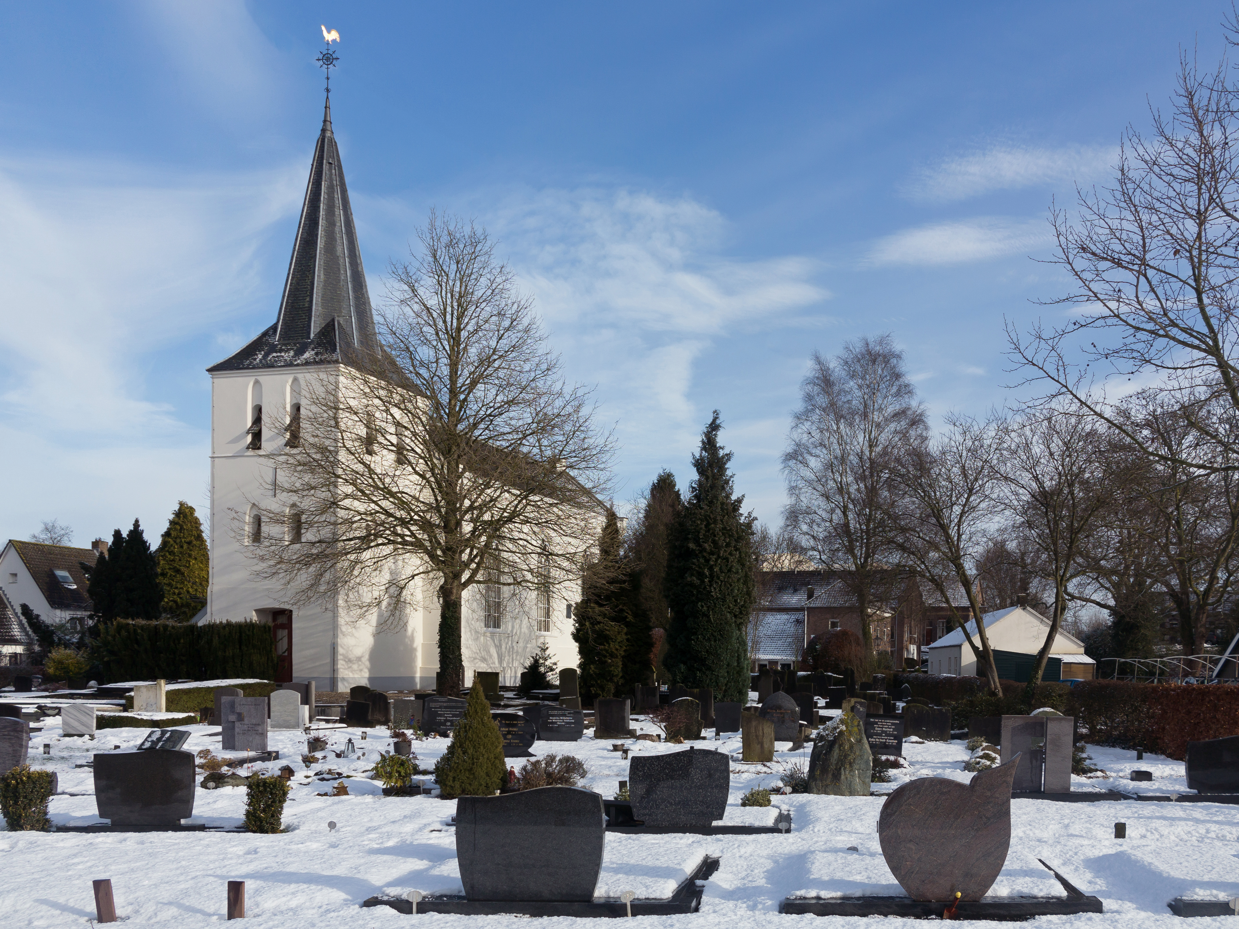 Arnhem-Elden, de Bonifatiuskerk RM8385 met sneeuw foto3 2017-01-15 12.32