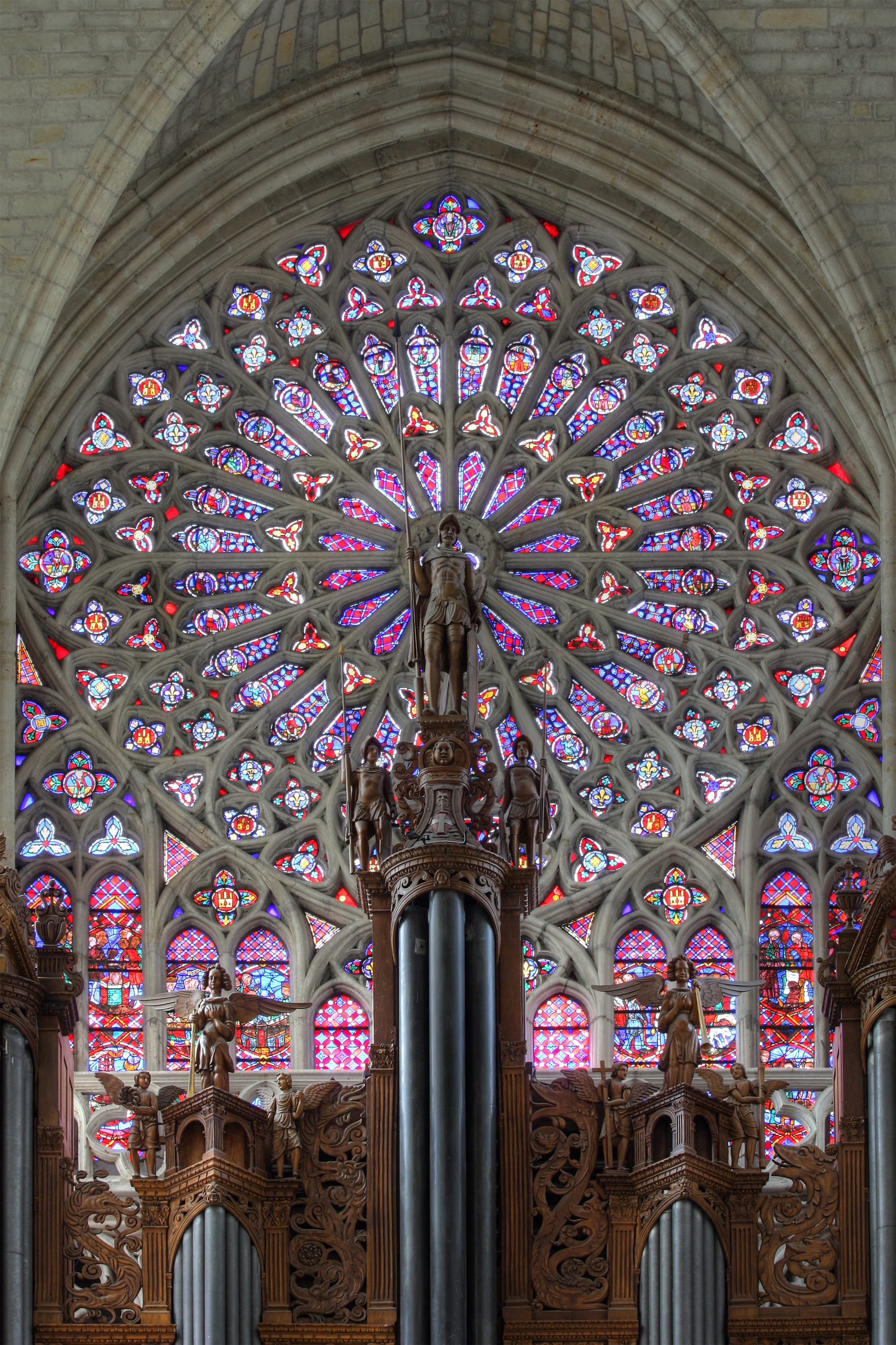 Cathédrale de Tours - rosace et orgue